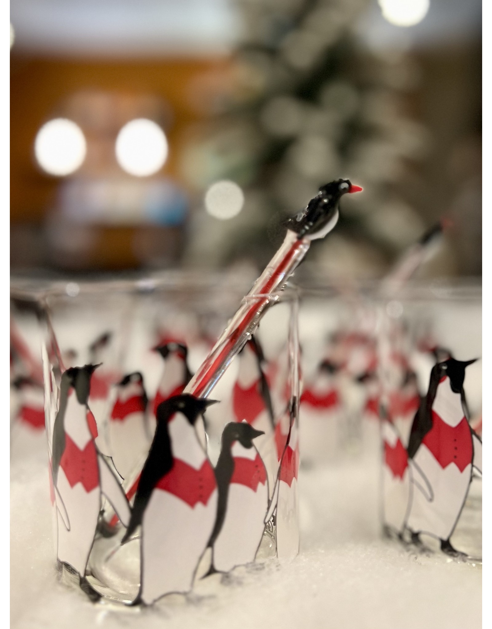 Cera Rocks Glasses 'Penguins with Red Vests' (Set of 6)