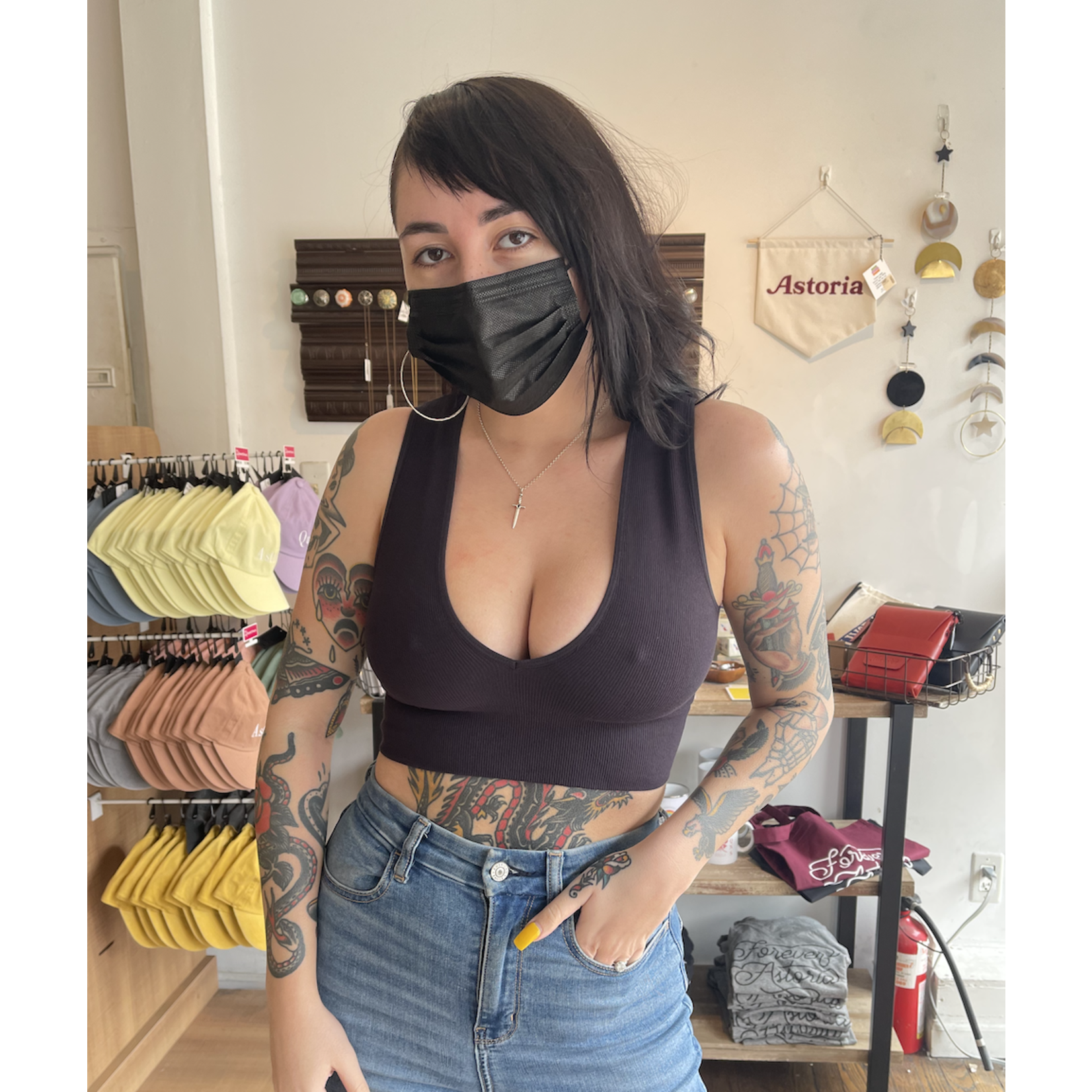 By Together Becca Deep-V Ribbed Crop-Black