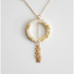 Hooks & Luxe Gold Leaf Necklace - Ring & Tassel - White