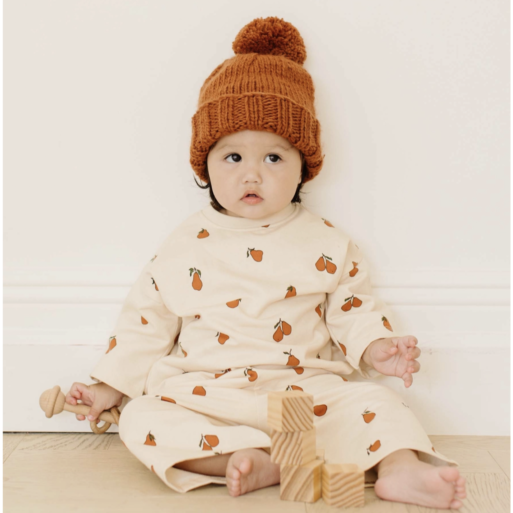 The Blueberry Hill Classic Baby Pom Hat-Cinnamon - FINAL SALE