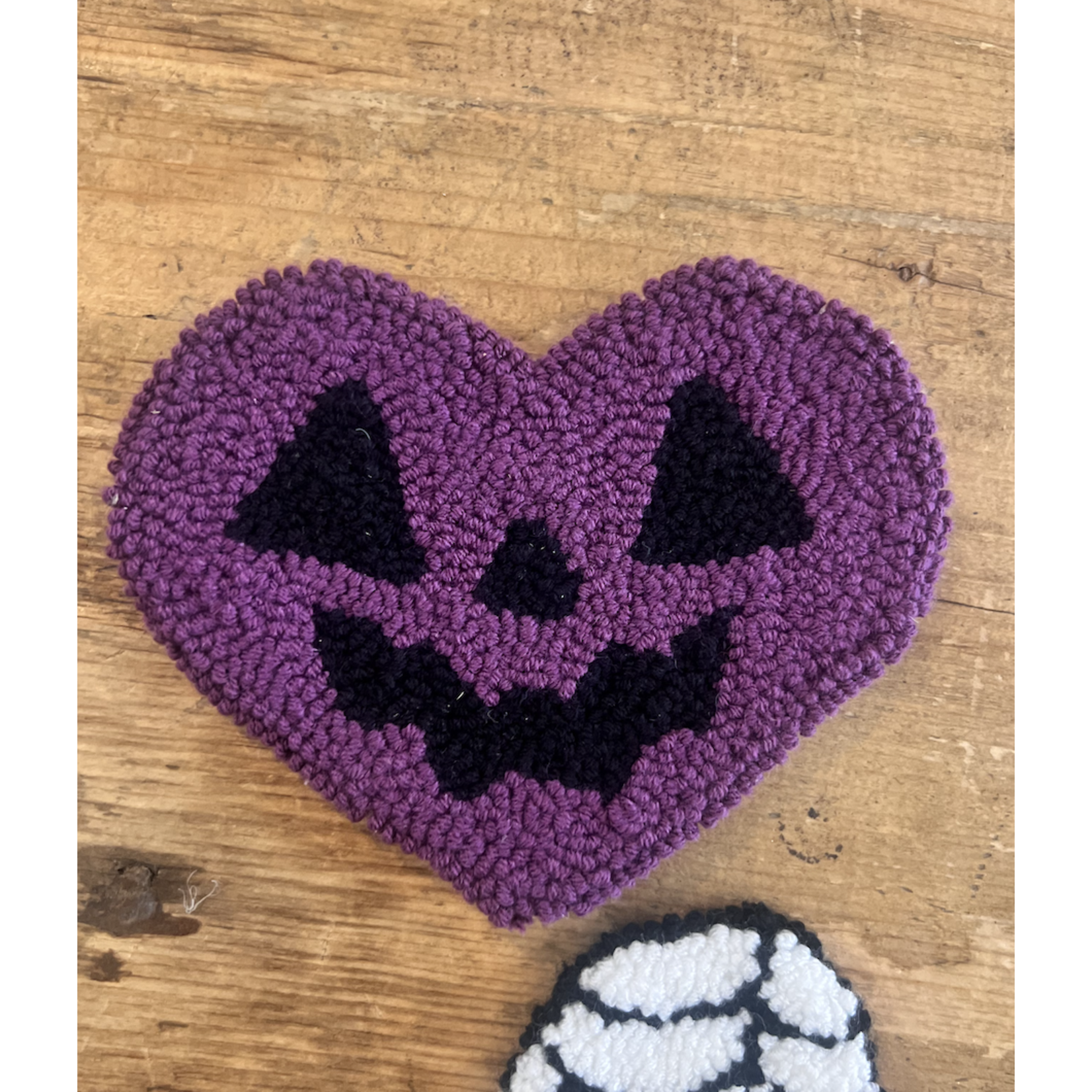Embroidery with Aycan Mug Rug-Jack-O Heart Purple