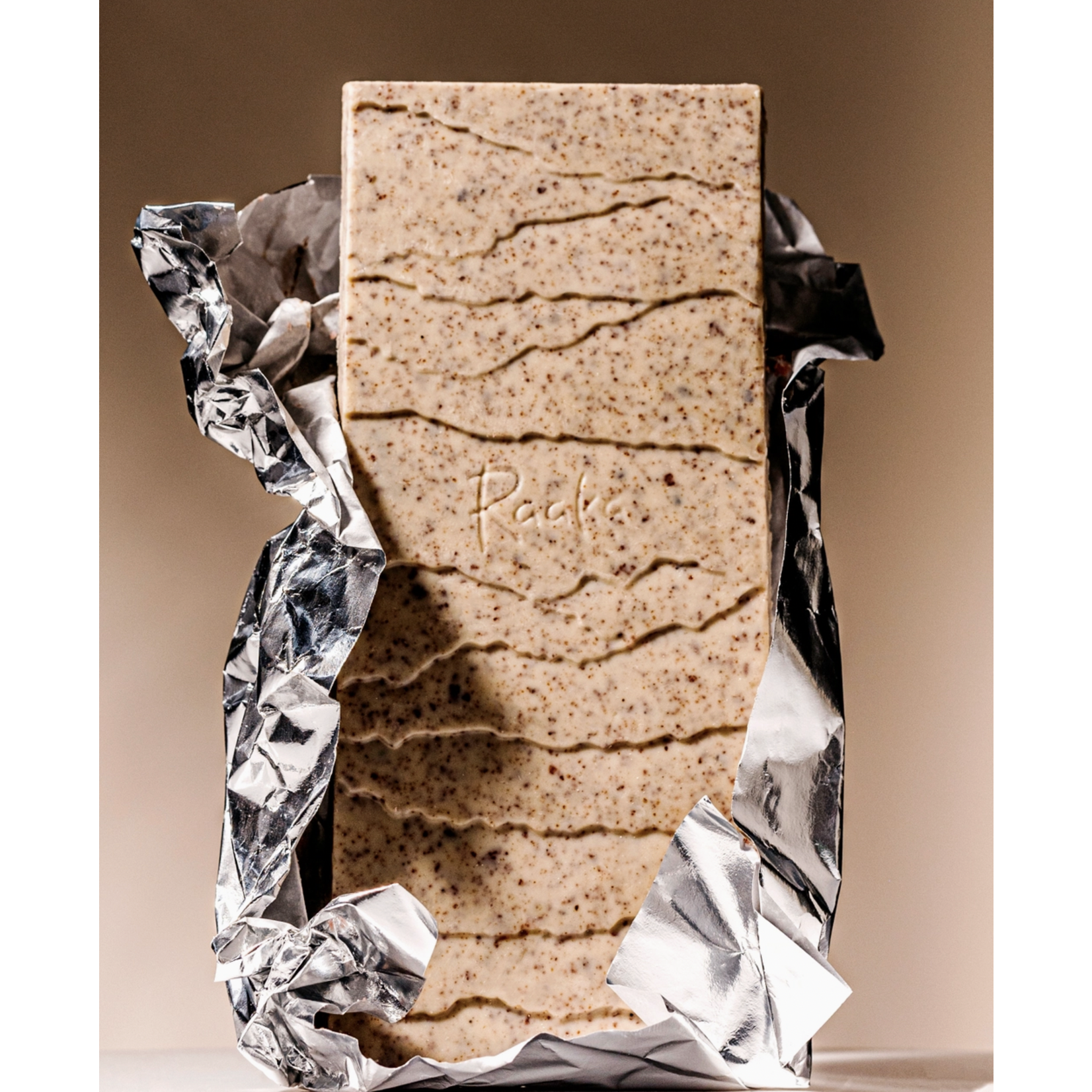 Raaka Chocolate 31% Cookies & Cream White Chocolate Bar