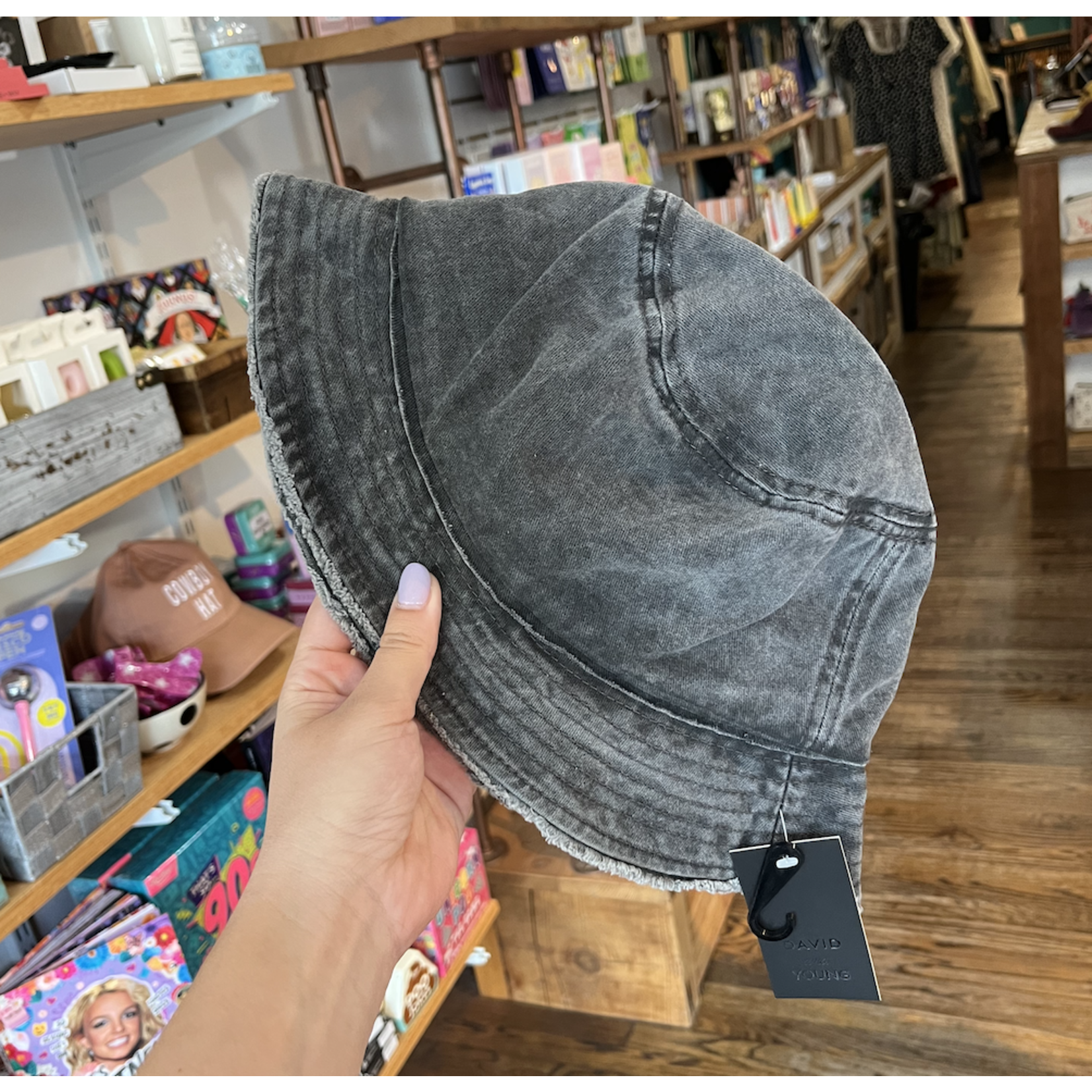 David & Young Distressed Bucket Hat - Black