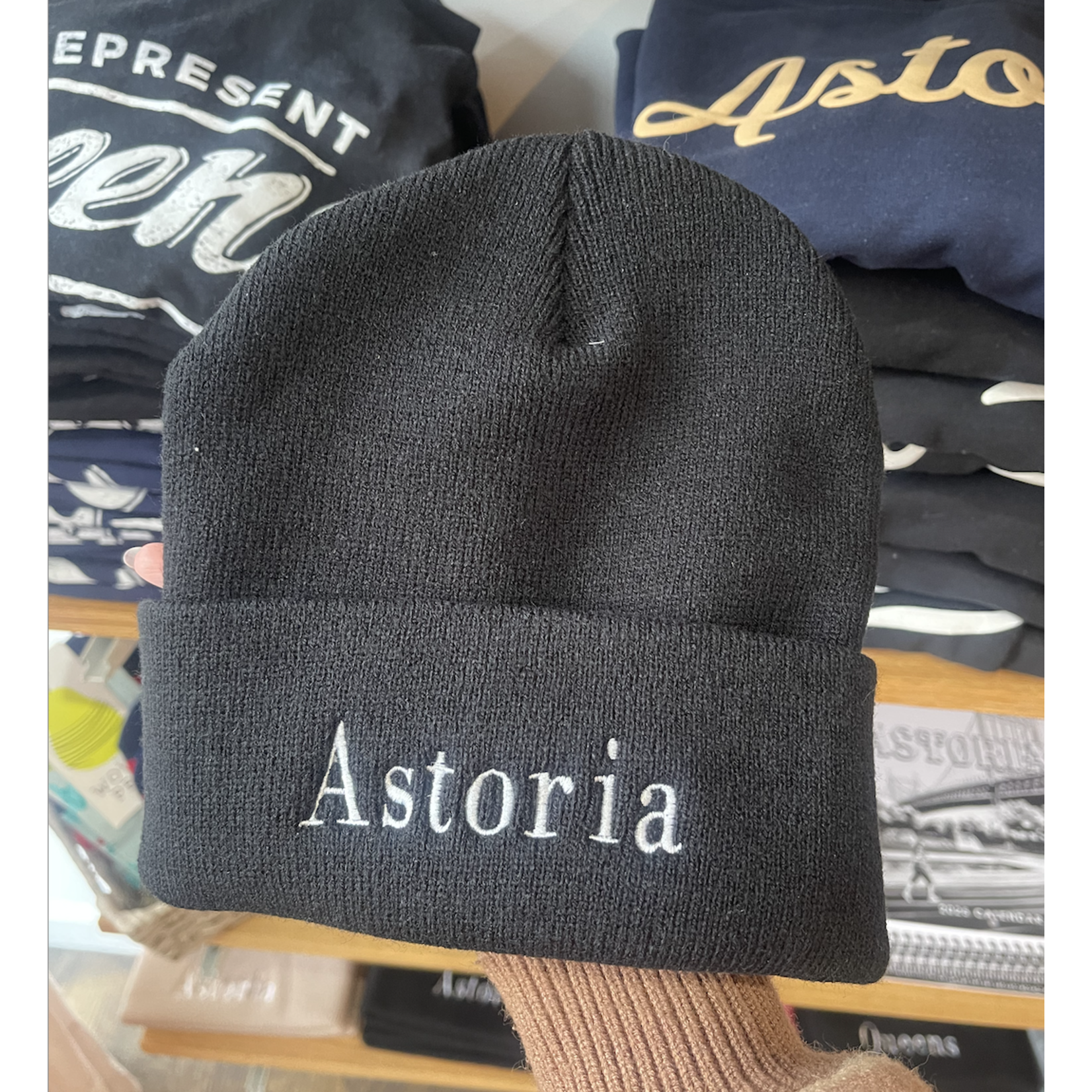 David & Young Astoria Type 2 Beanie - Black