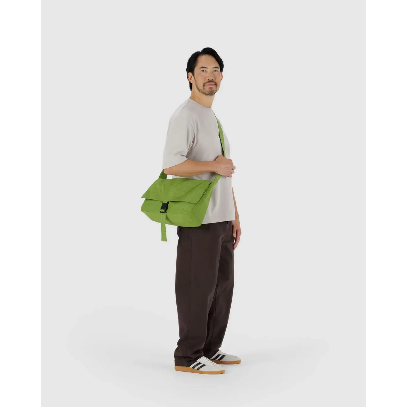 Baggu Nylon Messenger Bag Green Juice