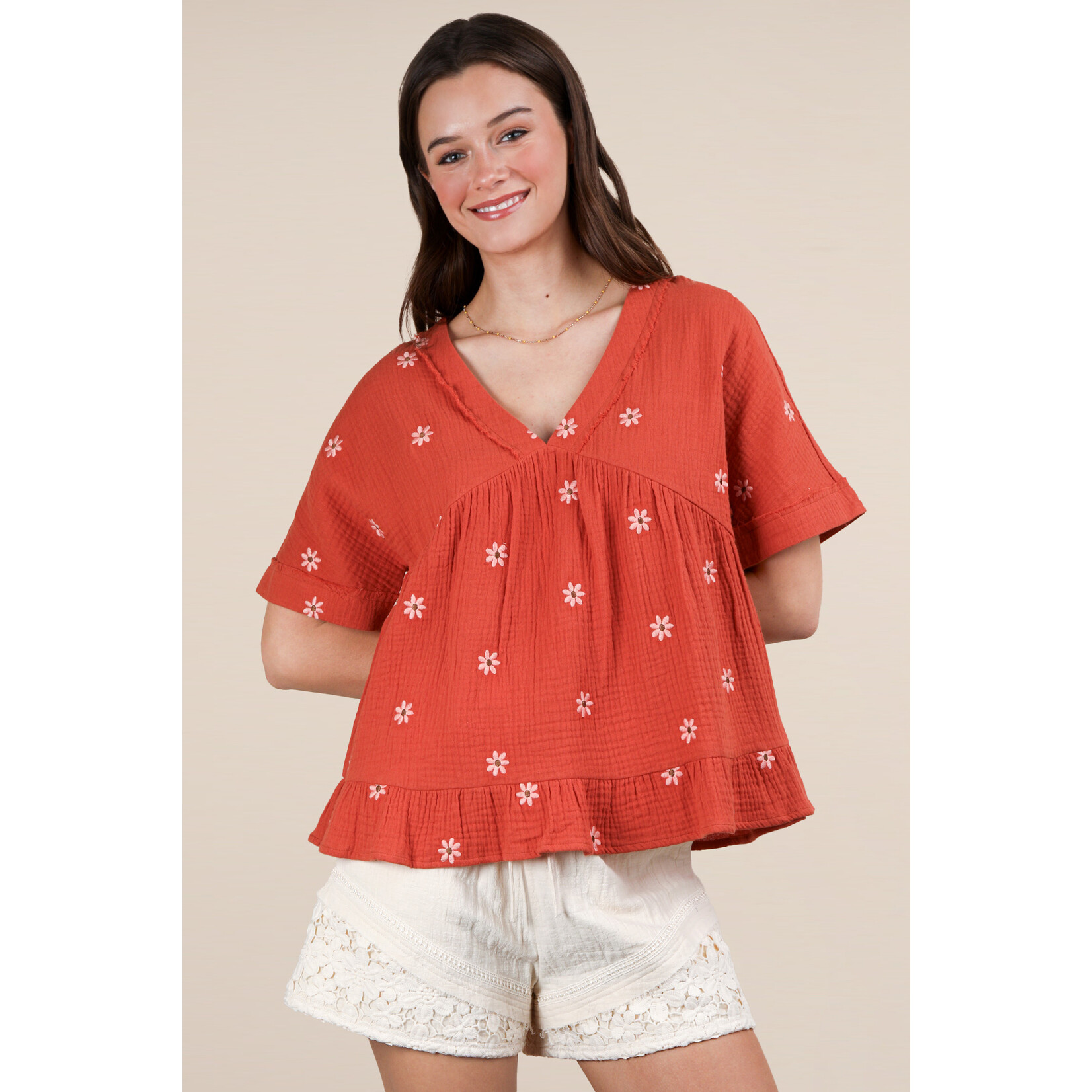 Very J Daisy Embroidered Top-Rust