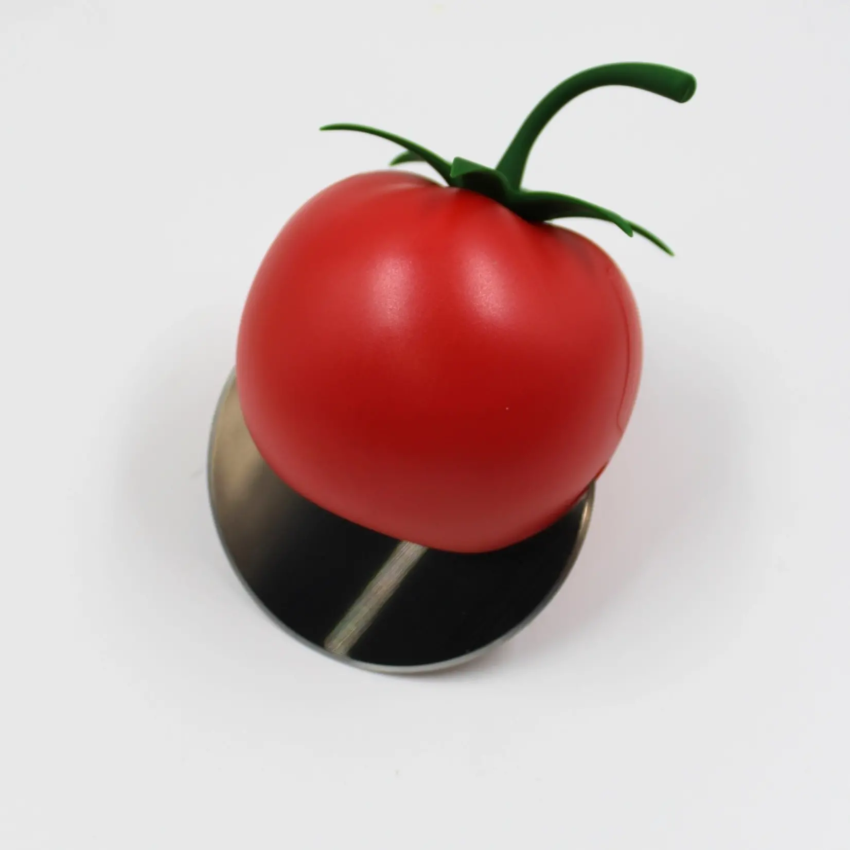 NPW Tomato Pizza Cutter