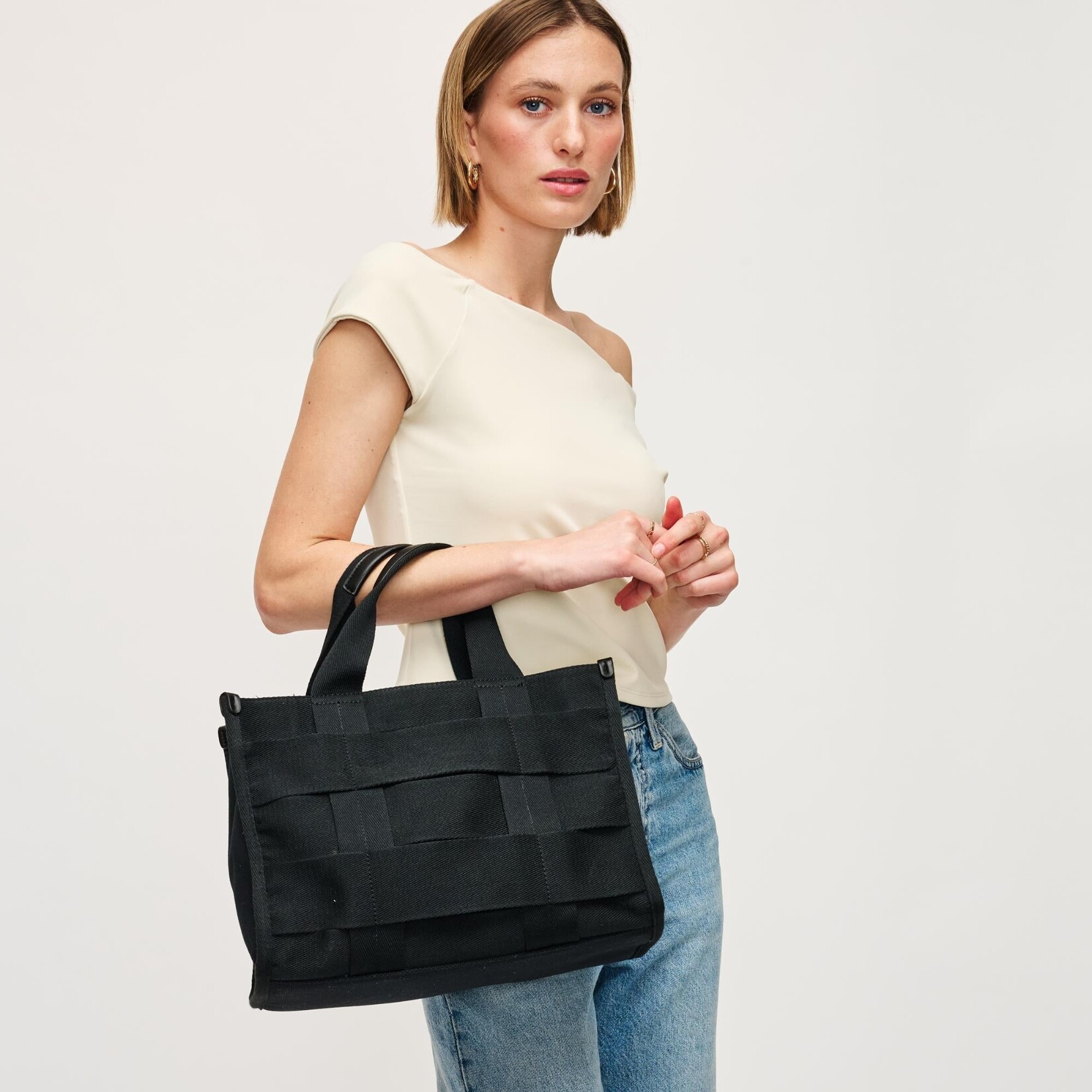 Urban Expressions Cherie Satchel-Black