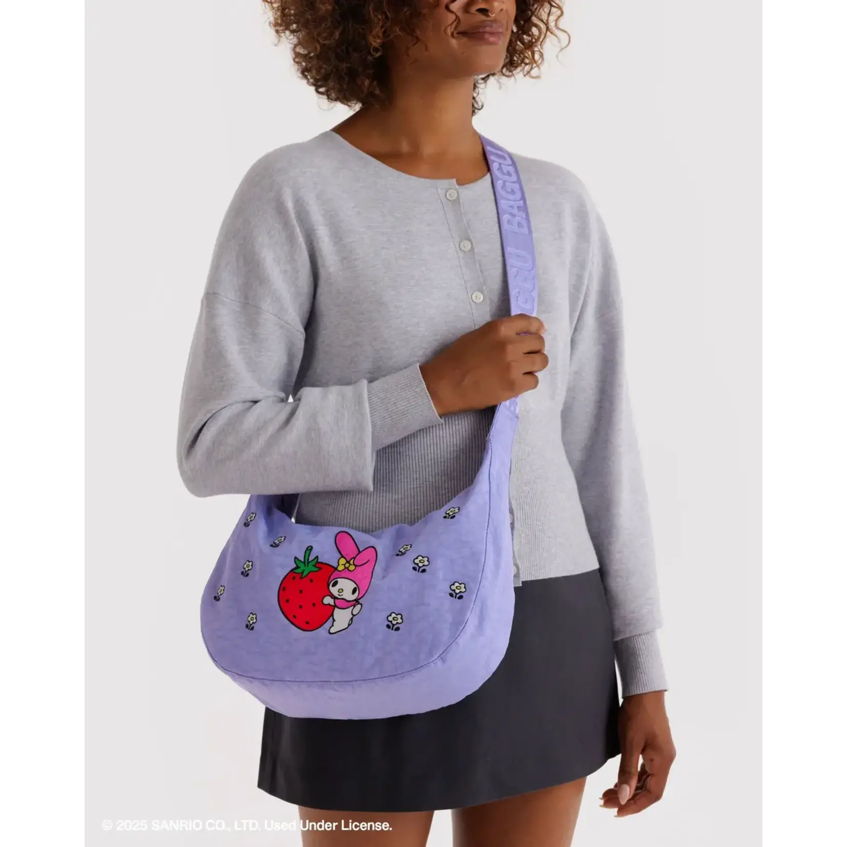 Baggu Medium Nylon Crescent Bag - Embroidered My Melody Strawberry