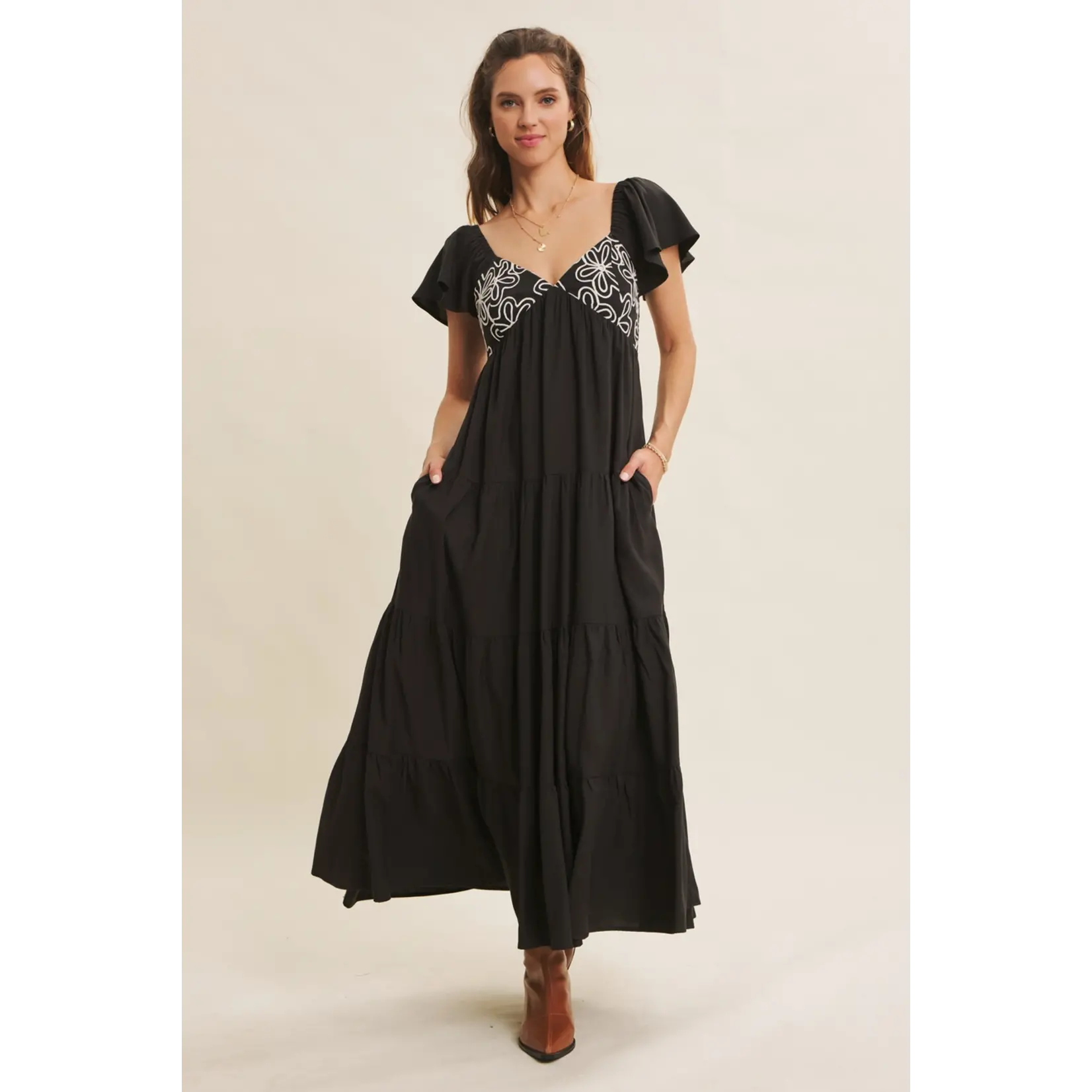 In February Artisanal Charm Maxi- BLACK