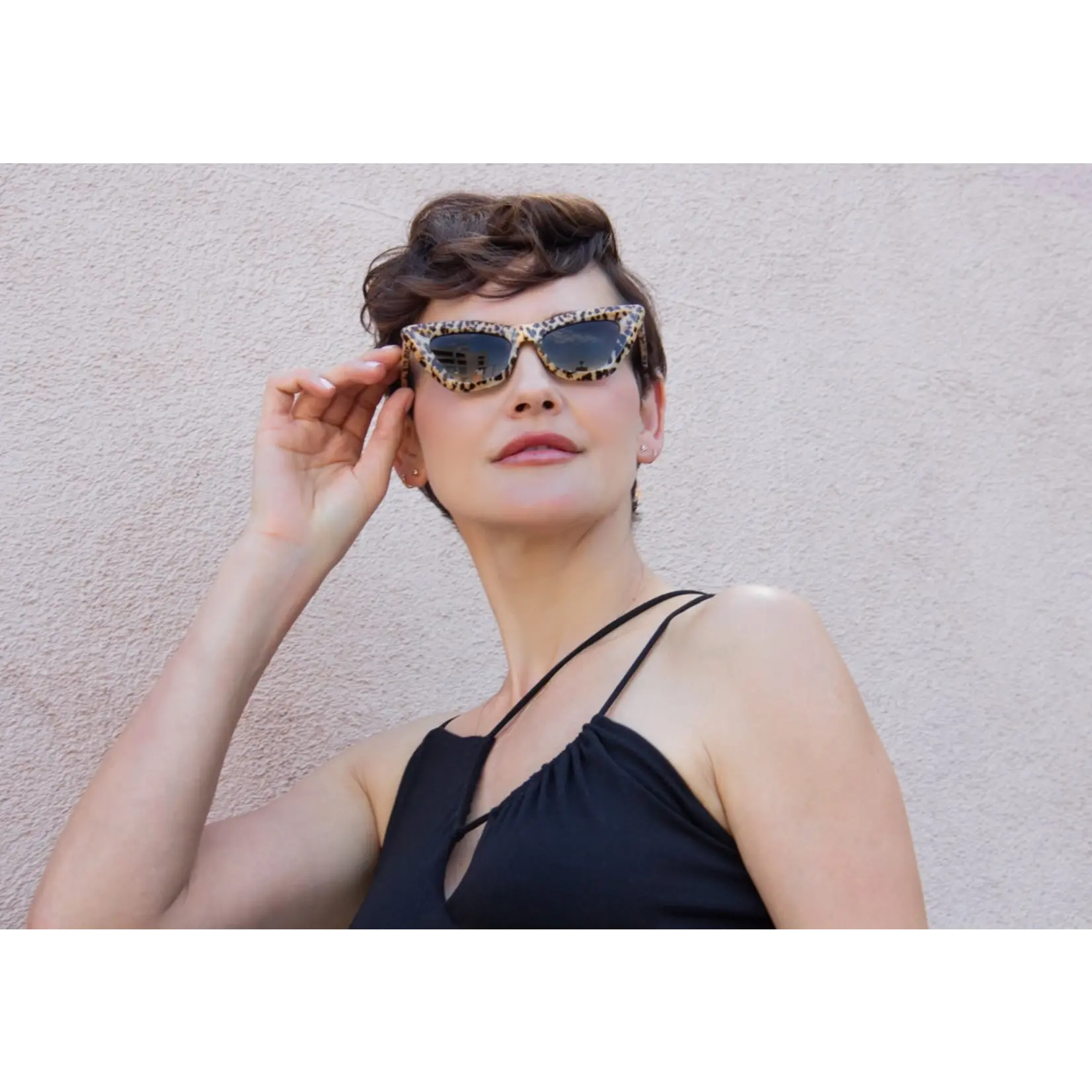 AJ Morgan Heat Sunglasses ZEBRA
