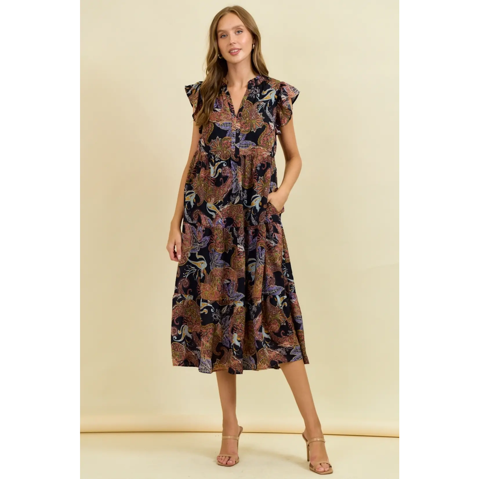 Doe and Rae Paisley Tiered Midi Dress- BLACK SPICE