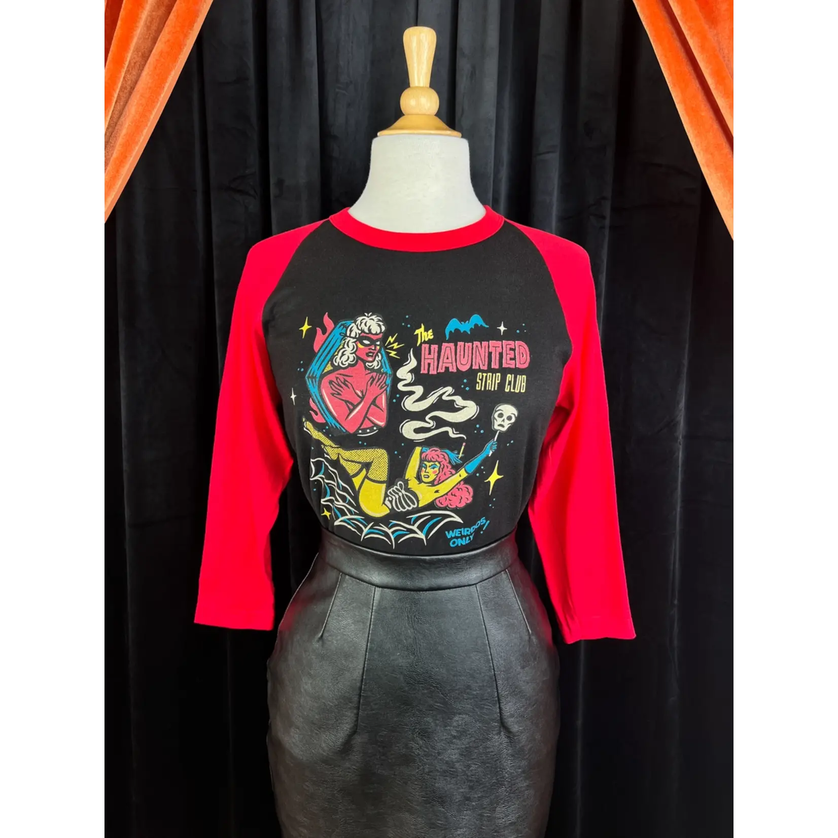 Mischief Made Haunted Strip Raglan Black/Red
