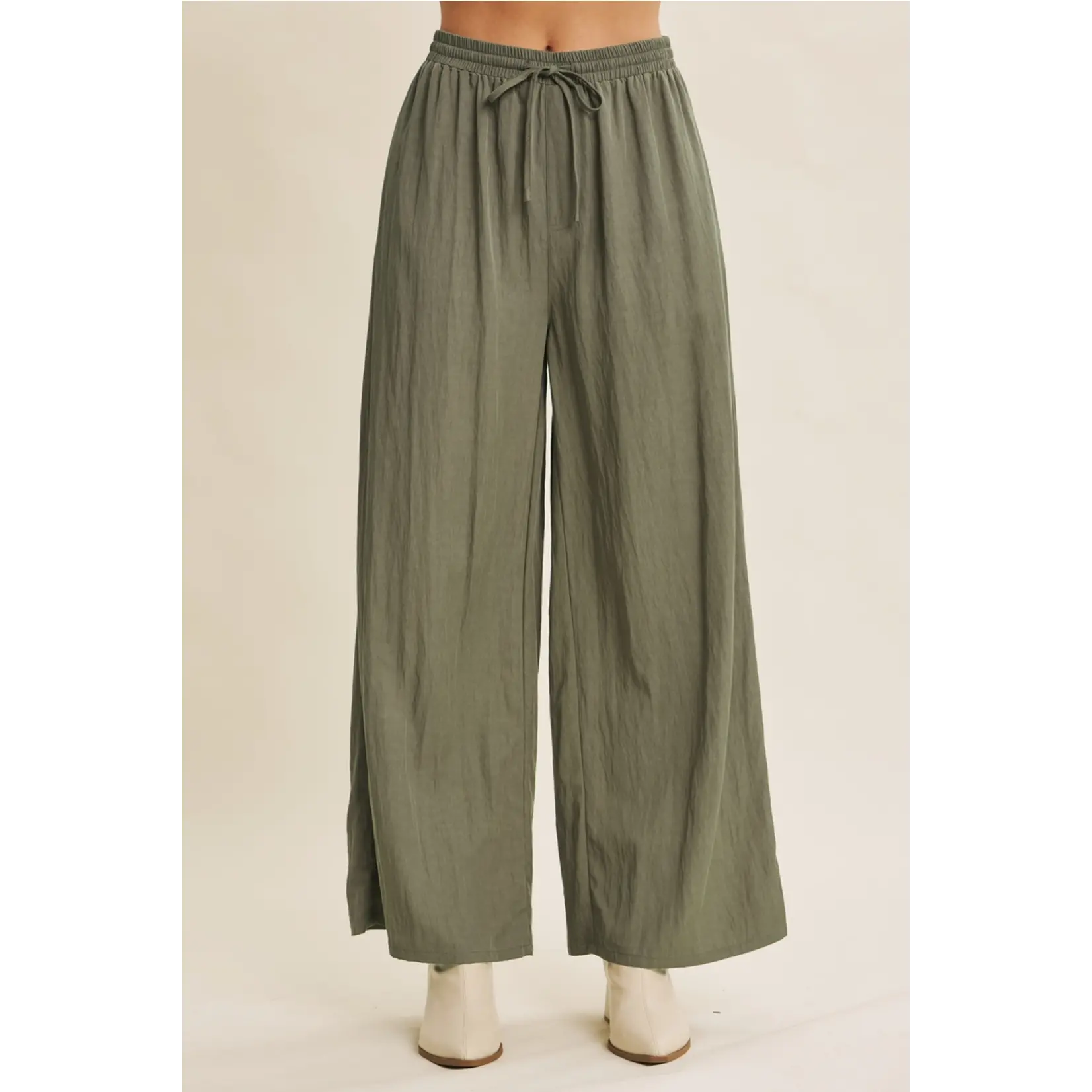 In February Every Step Wide Leg Pants OLIVE