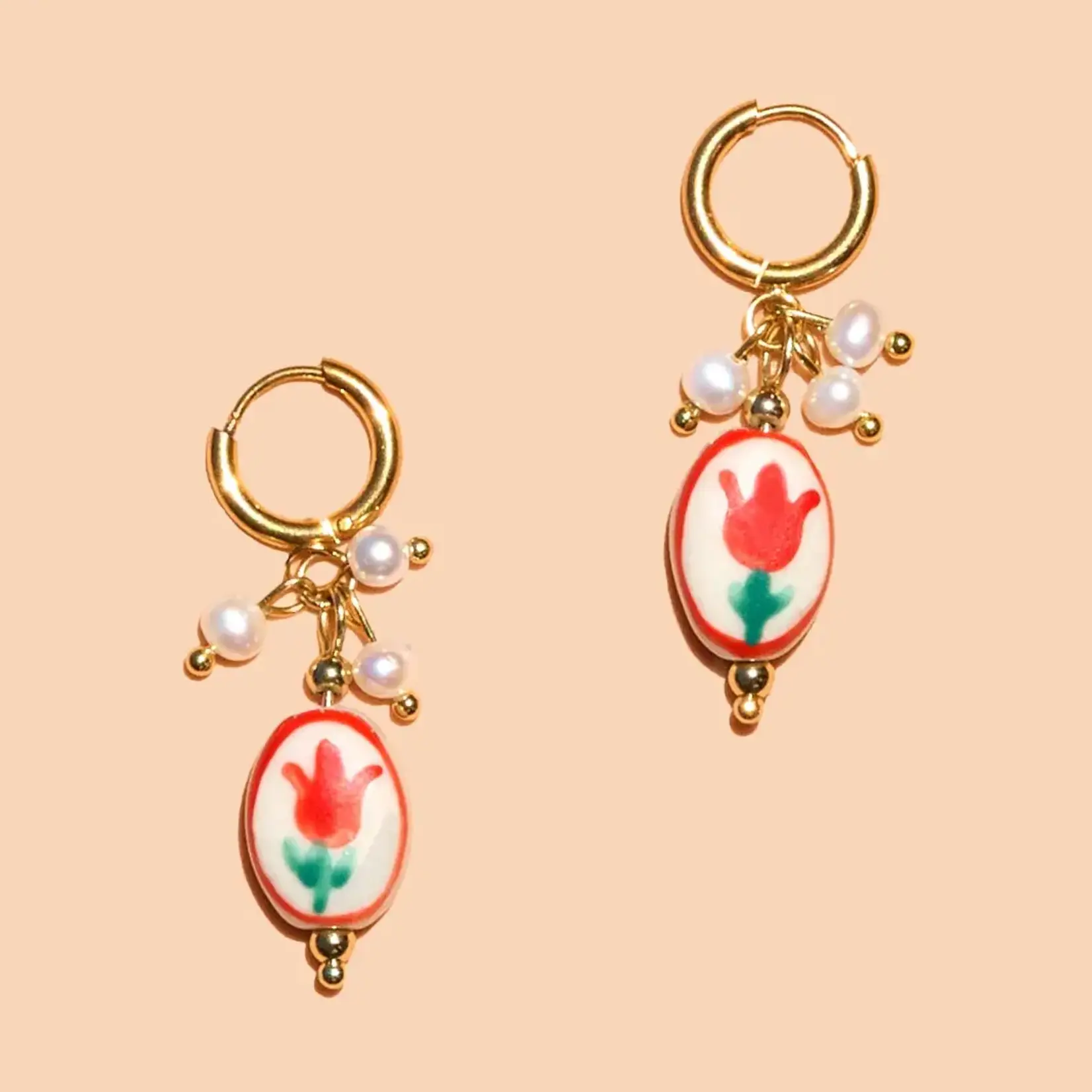 Peter and June Sweet Tulip Hoop