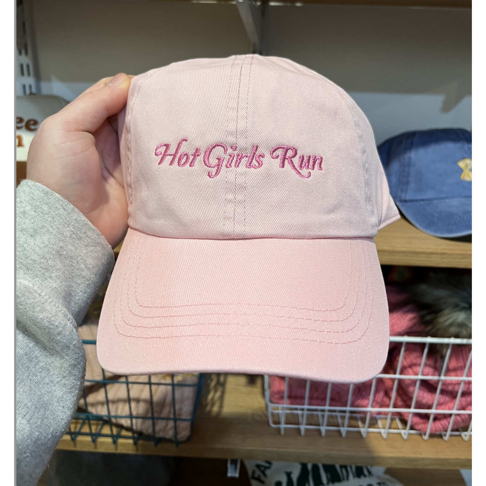 David & Young Hot Girls Run Cap-Pink