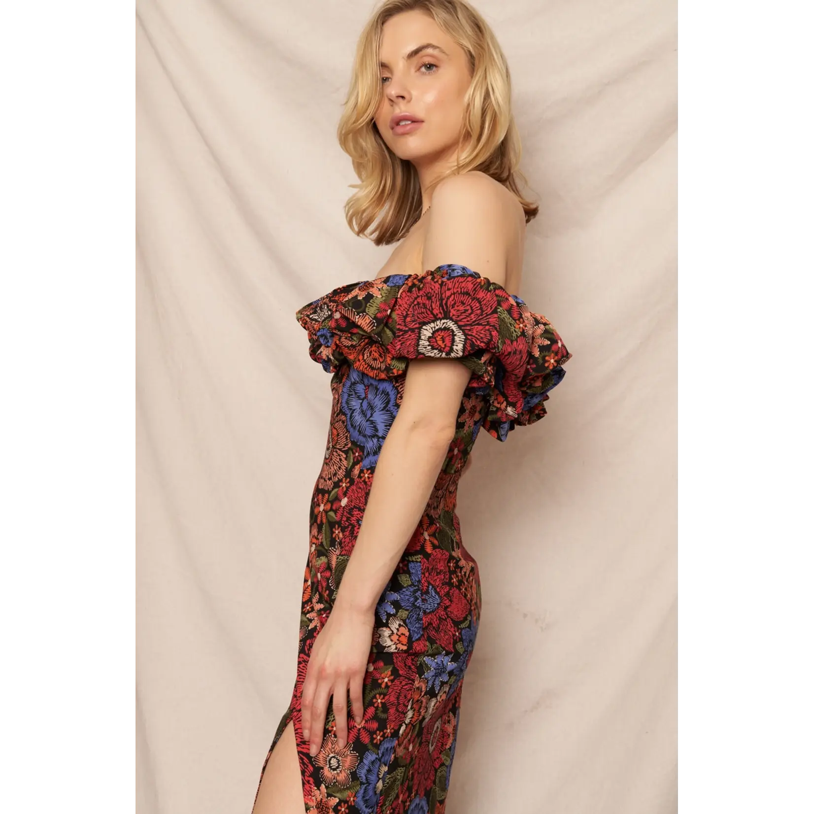 En Creme Off Shoulder Floral Print Midi Dress-Black Multi