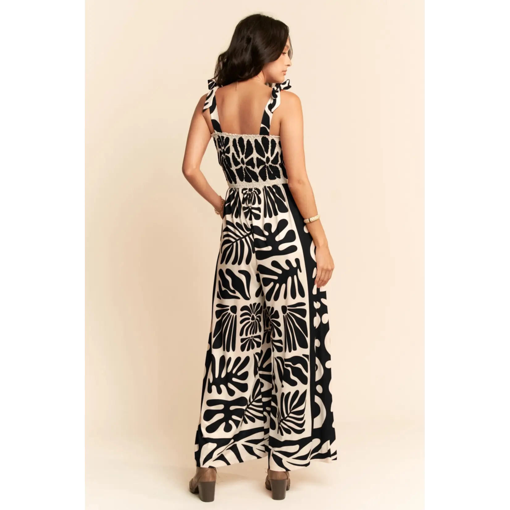 Davi & Dani RETRO GEO FLORAL JUMPSUIT- Black