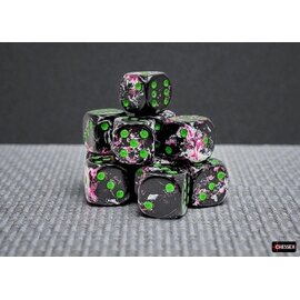 Chessex Dice: Brush 16mm D6 Paintball / Green (12)