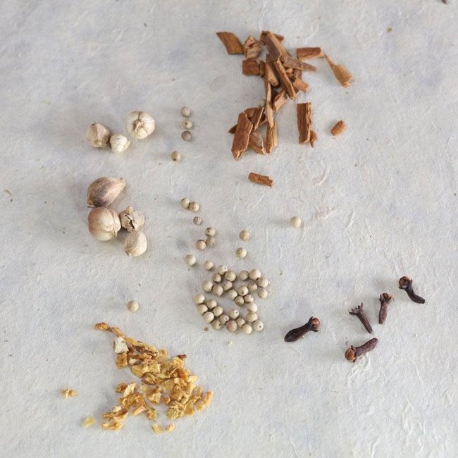 "Rise & Refresh" Aromatherapy Stress Reliever for the A.M.