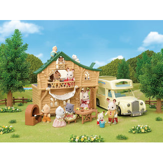 Calico Critters Lakeside Lodge Gift Set