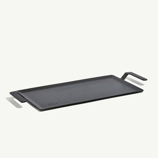 made in CARBON STEEL GRIDDLE (SEASONED)