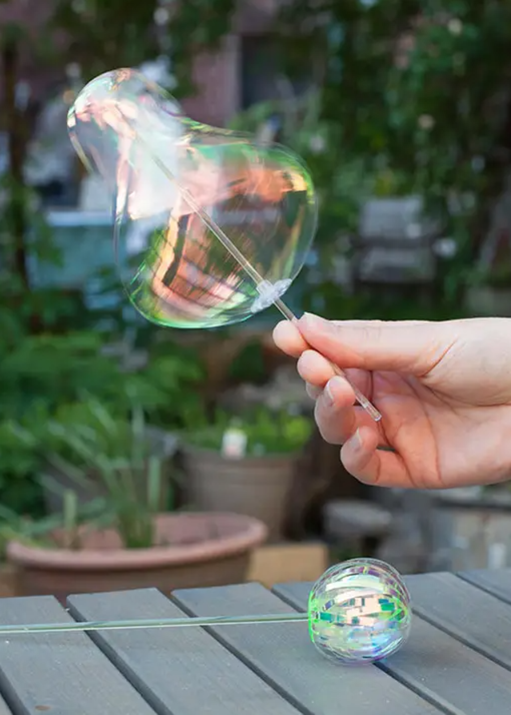 Kikkerland Design Inc Rainbow Spinner