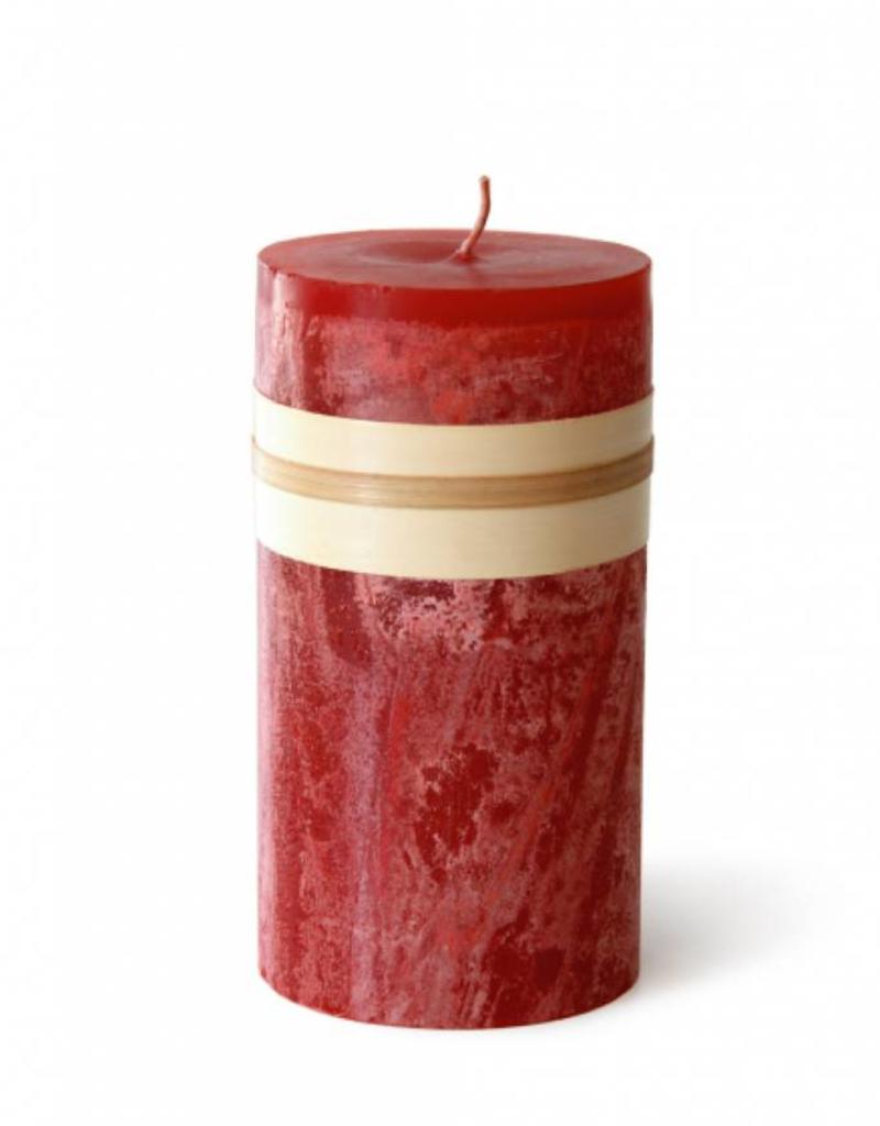 Spectacular Vance Kitira "Cranberry" Timber Candle! 9" x 3.25