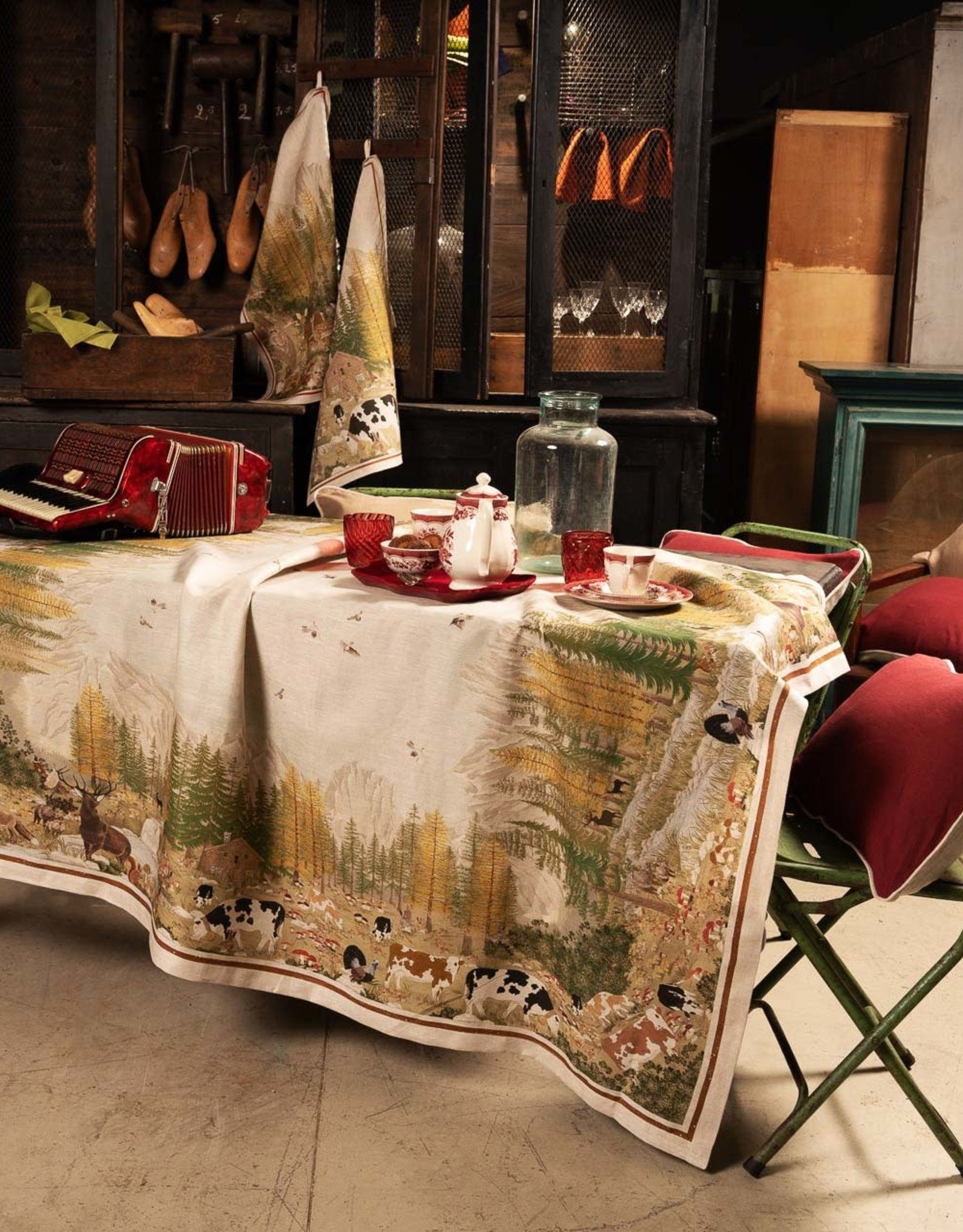 Italian Linen - Walser Tablecloth - 67" x 106"