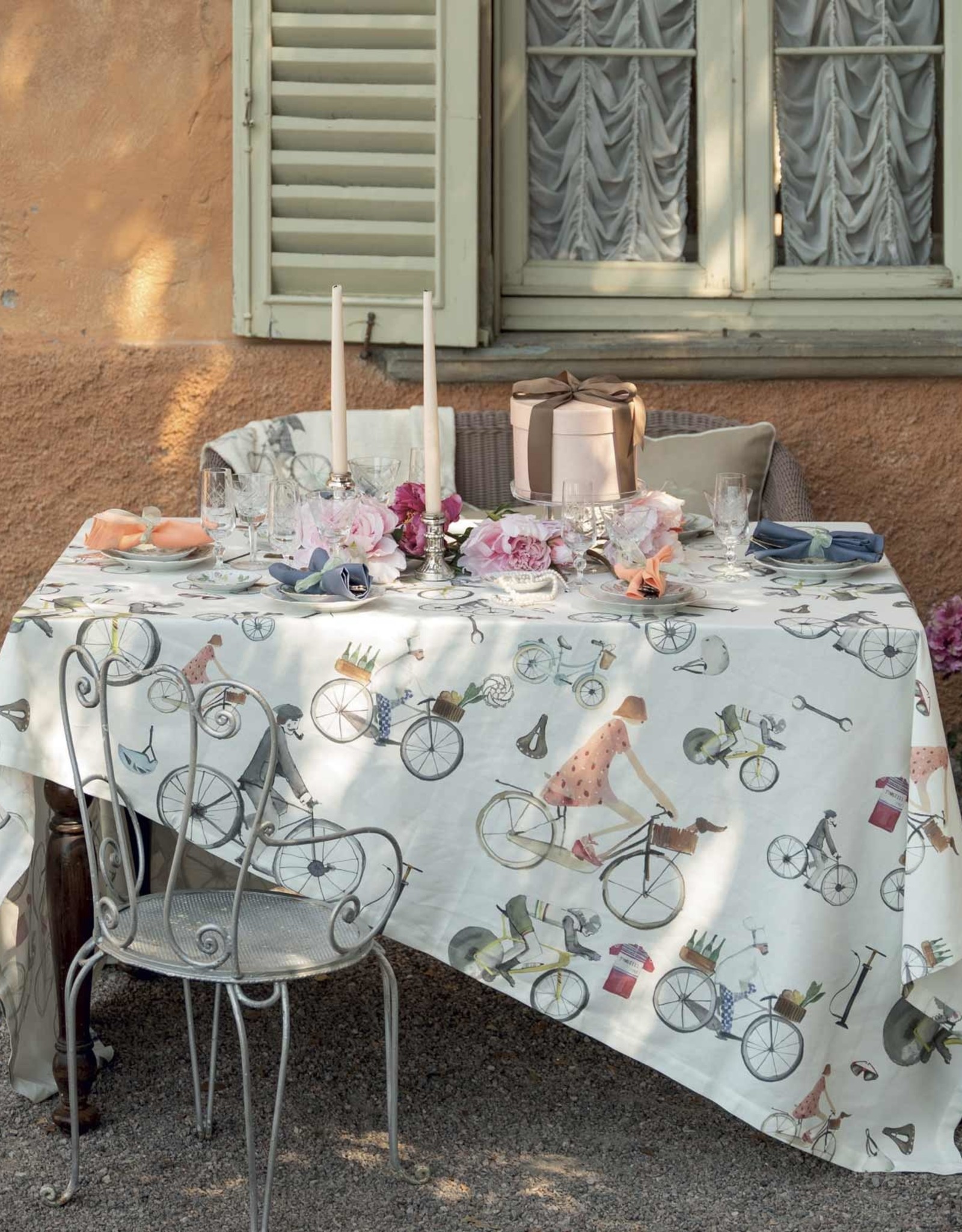 Italian Linen - Bikers White Tablecloth 67" X 67" (100% Cotton)