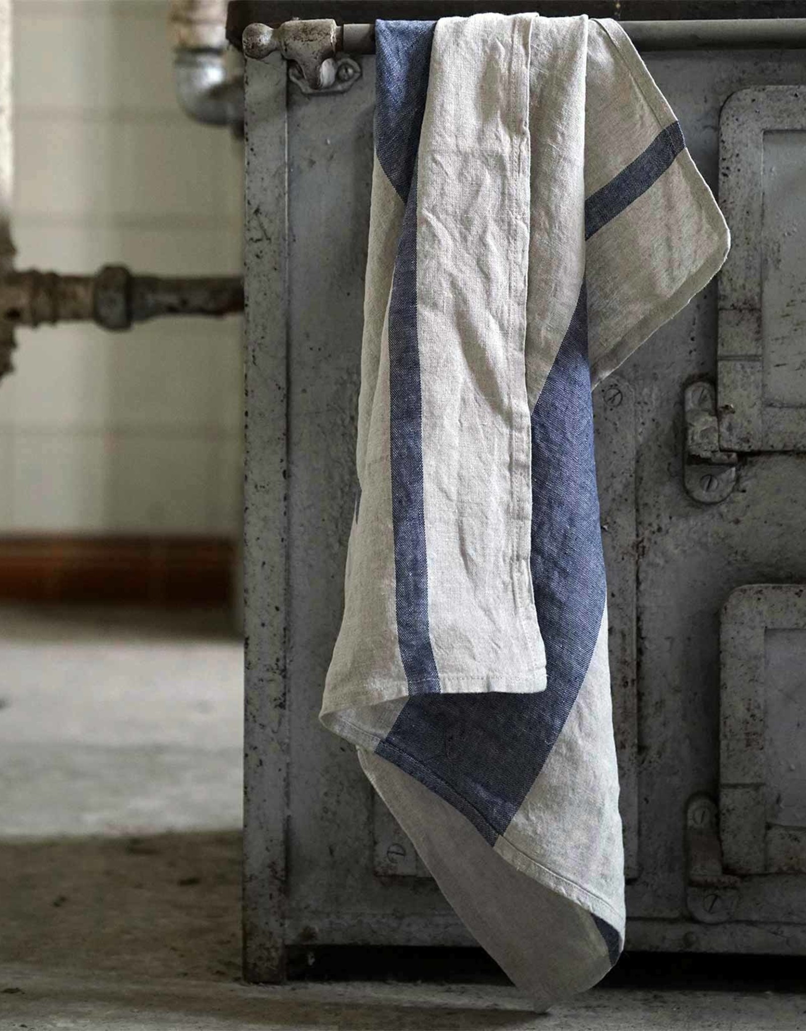 Italian Linen - Maremma Blue Kitchen Towel 23.5" x 27.5"