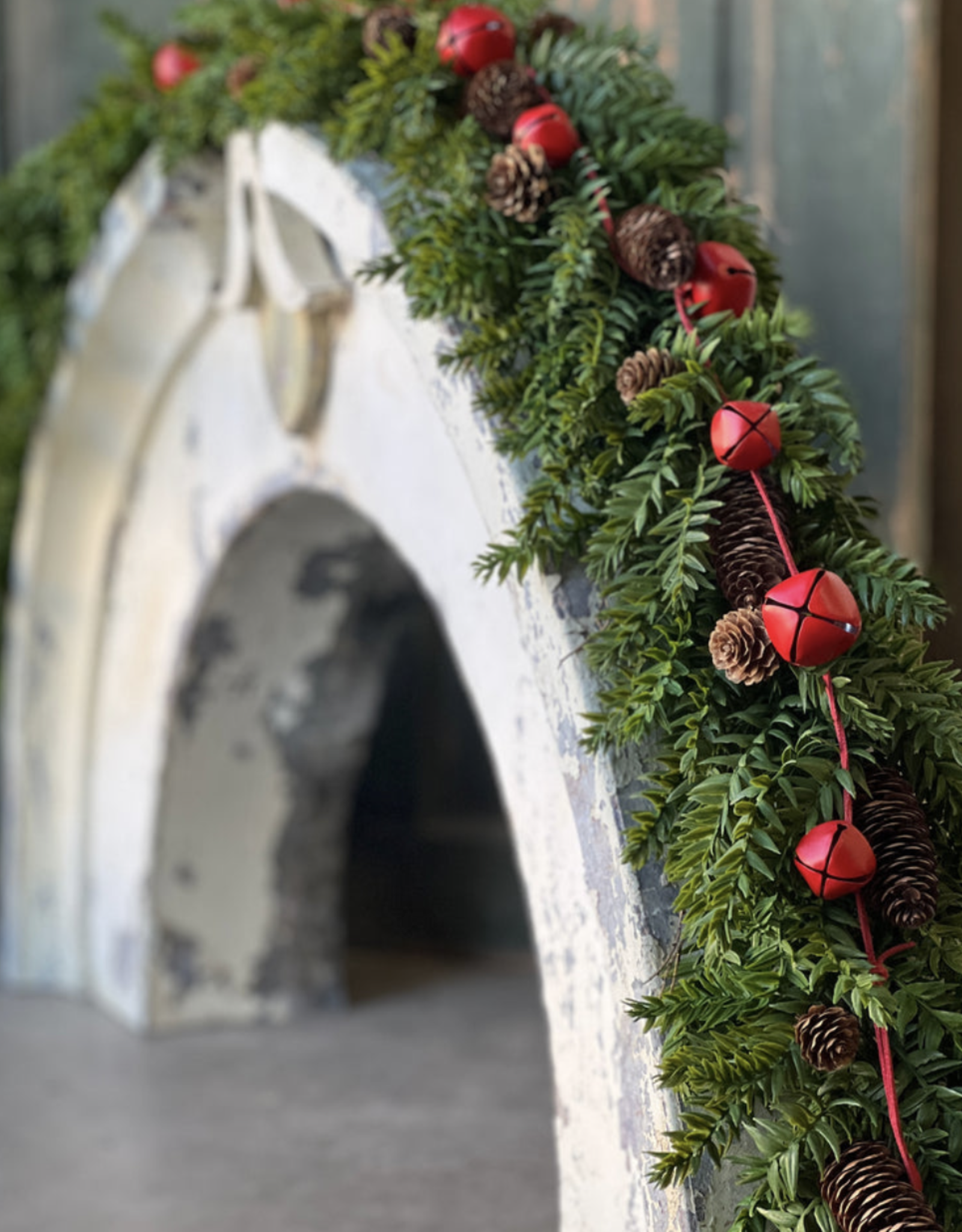 5' Jing-a-Ling Garland - Large Bells