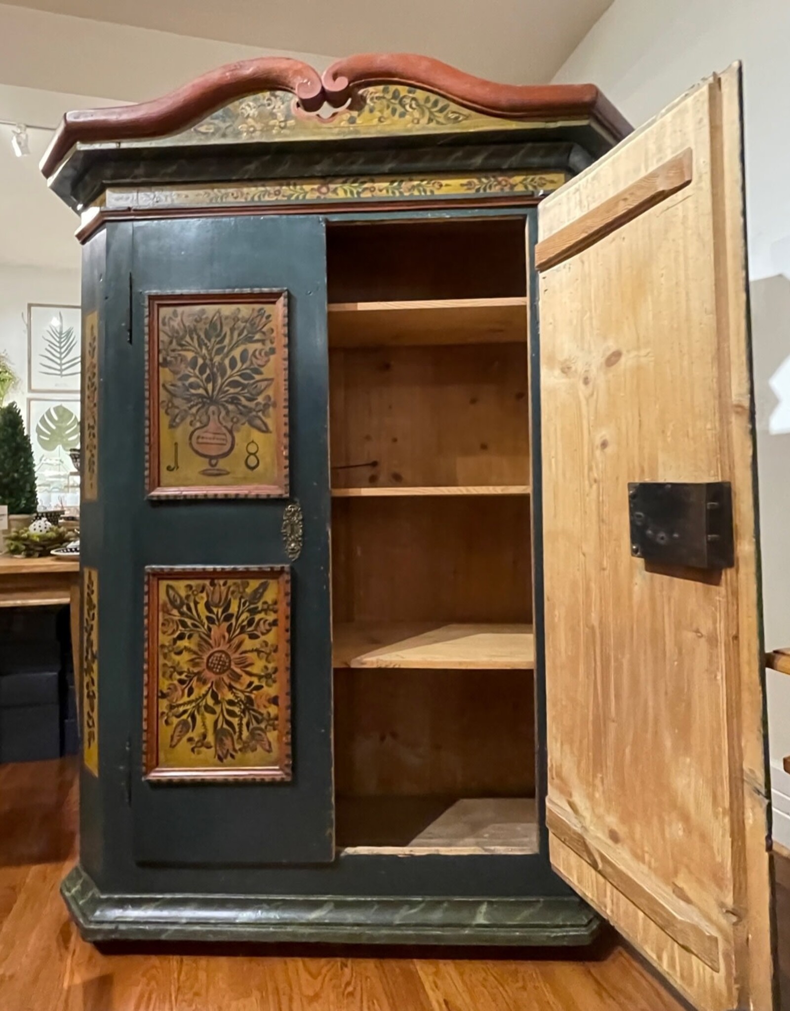 Armoire - Painted With Floral Scenes. German Original.