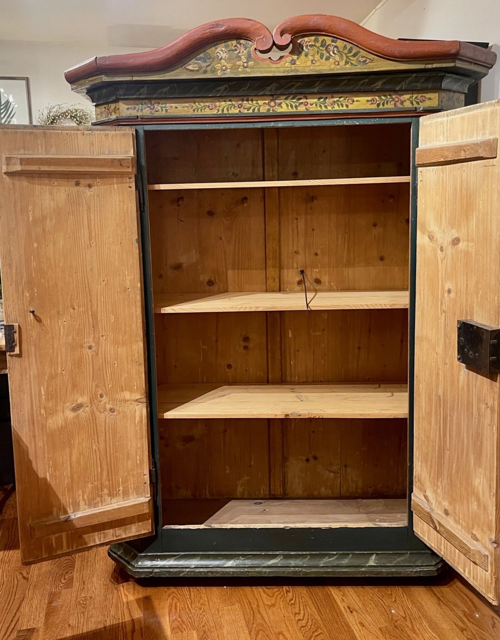 Armoire - Painted With Floral Scenes. German Original.