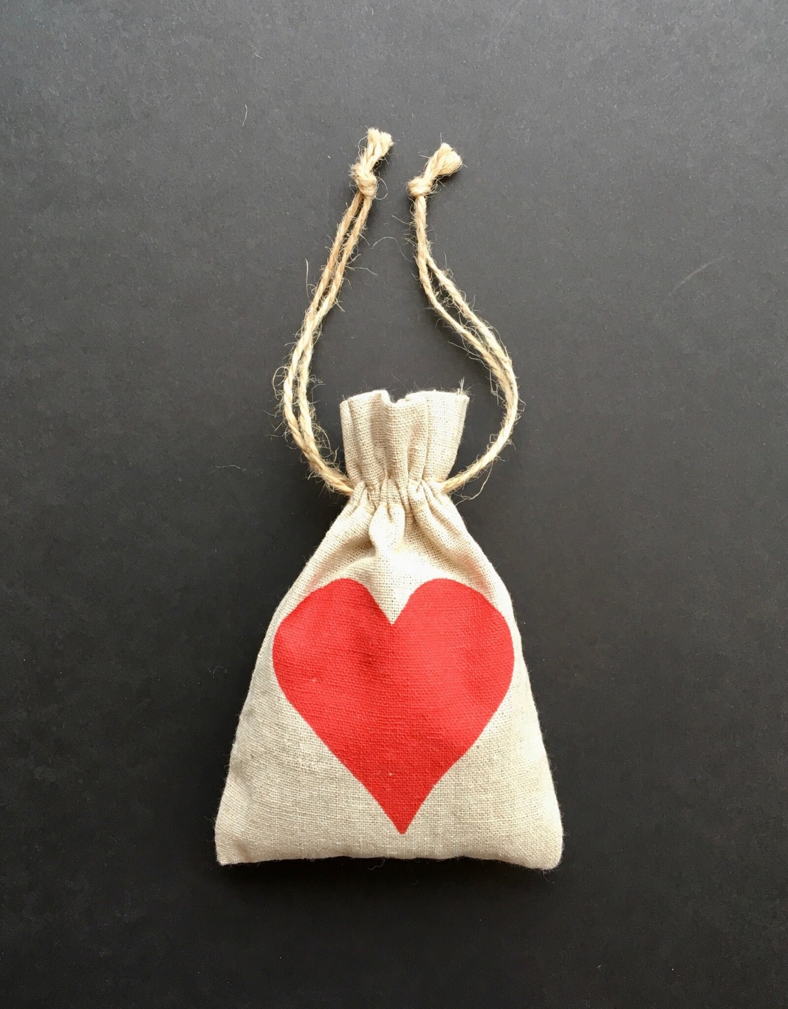 Linen Sachet w/Red Heart Filled w/French Lavender - 4" x 6"