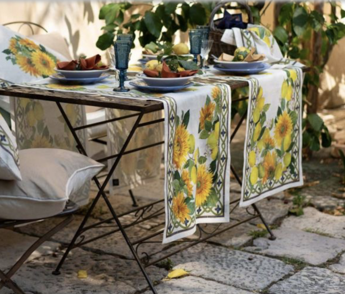Tessitura Toscana Telerie Etruscan Garden Cream Table Runner 67