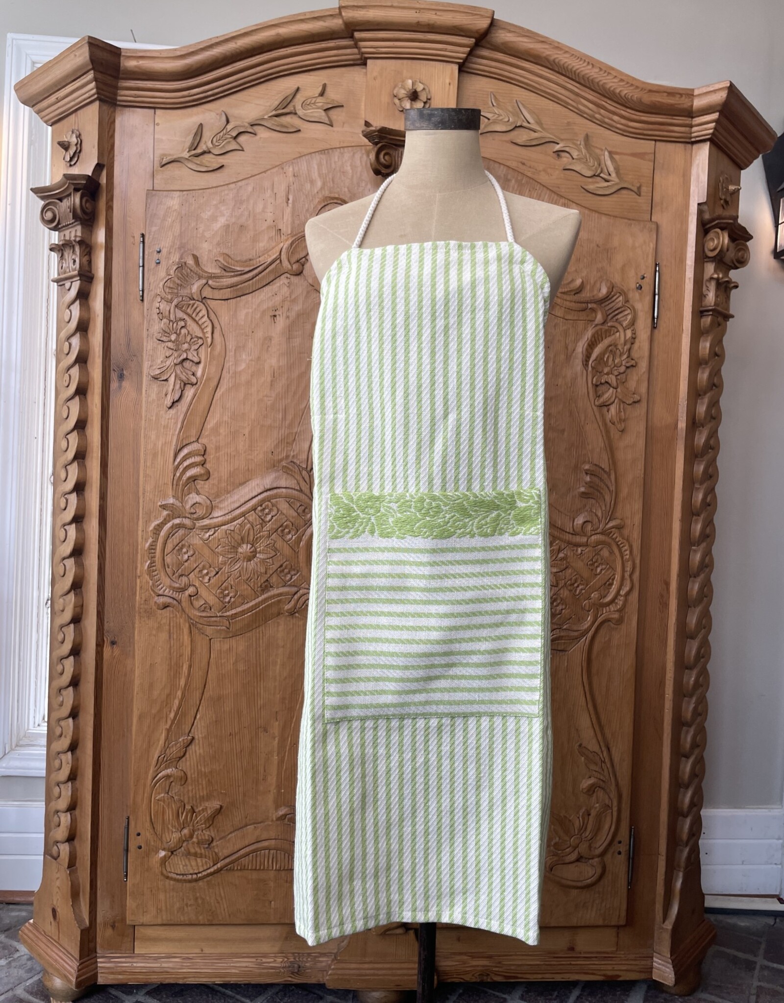 Busatti Italy European Splendor Apron Busatti  60% Linen 40% Cotton