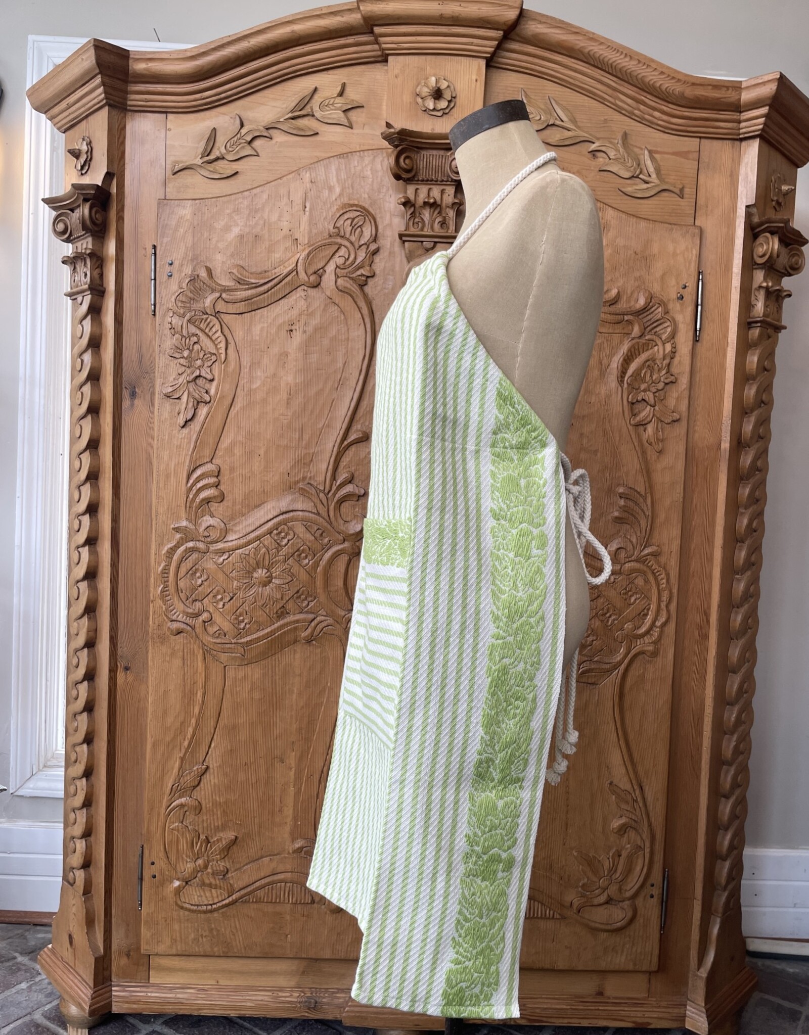 Busatti Italy European Splendor Apron Busatti  60% Linen 40% Cotton