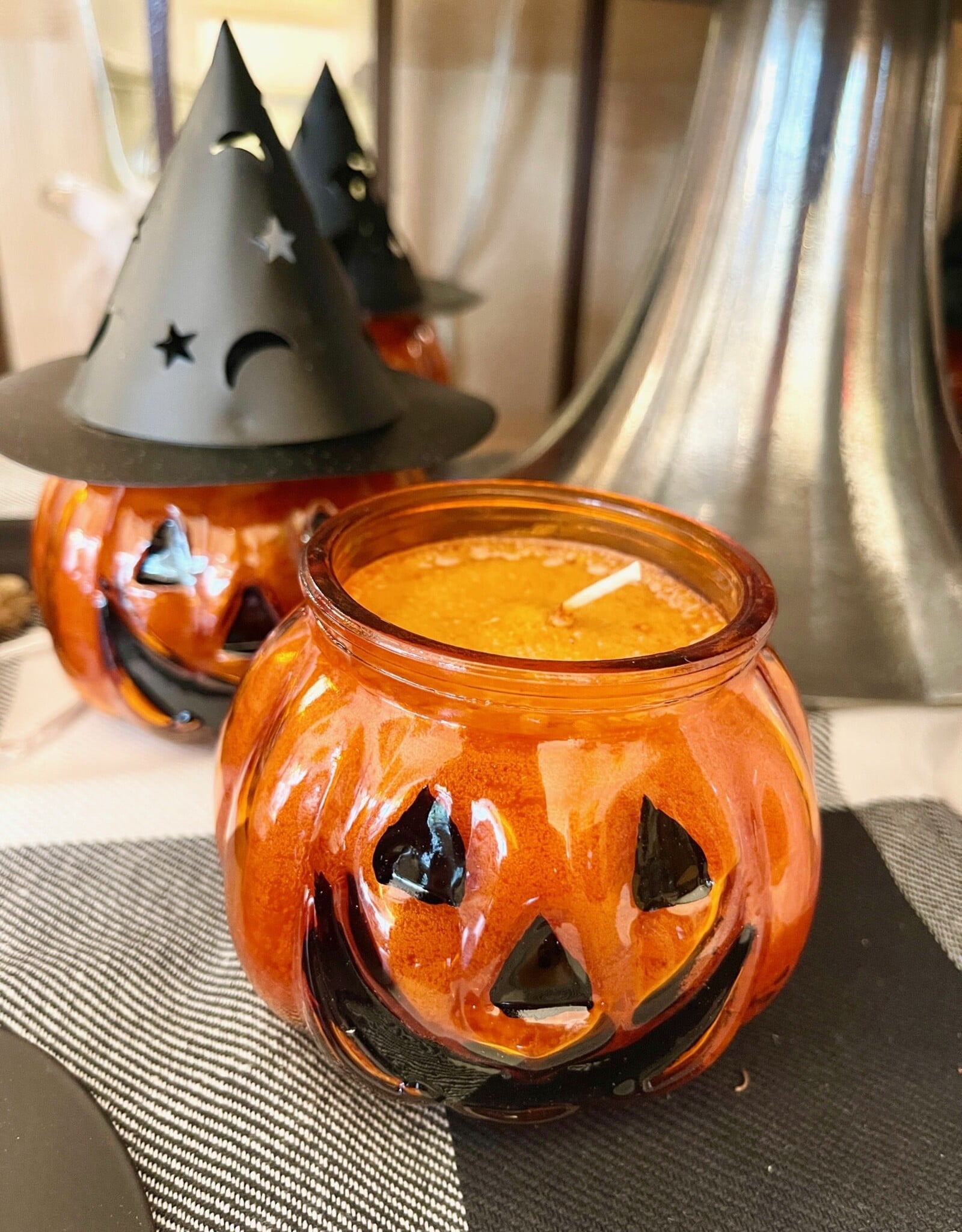 Punky Candle (10oz)- Orange Cinnamon Clove