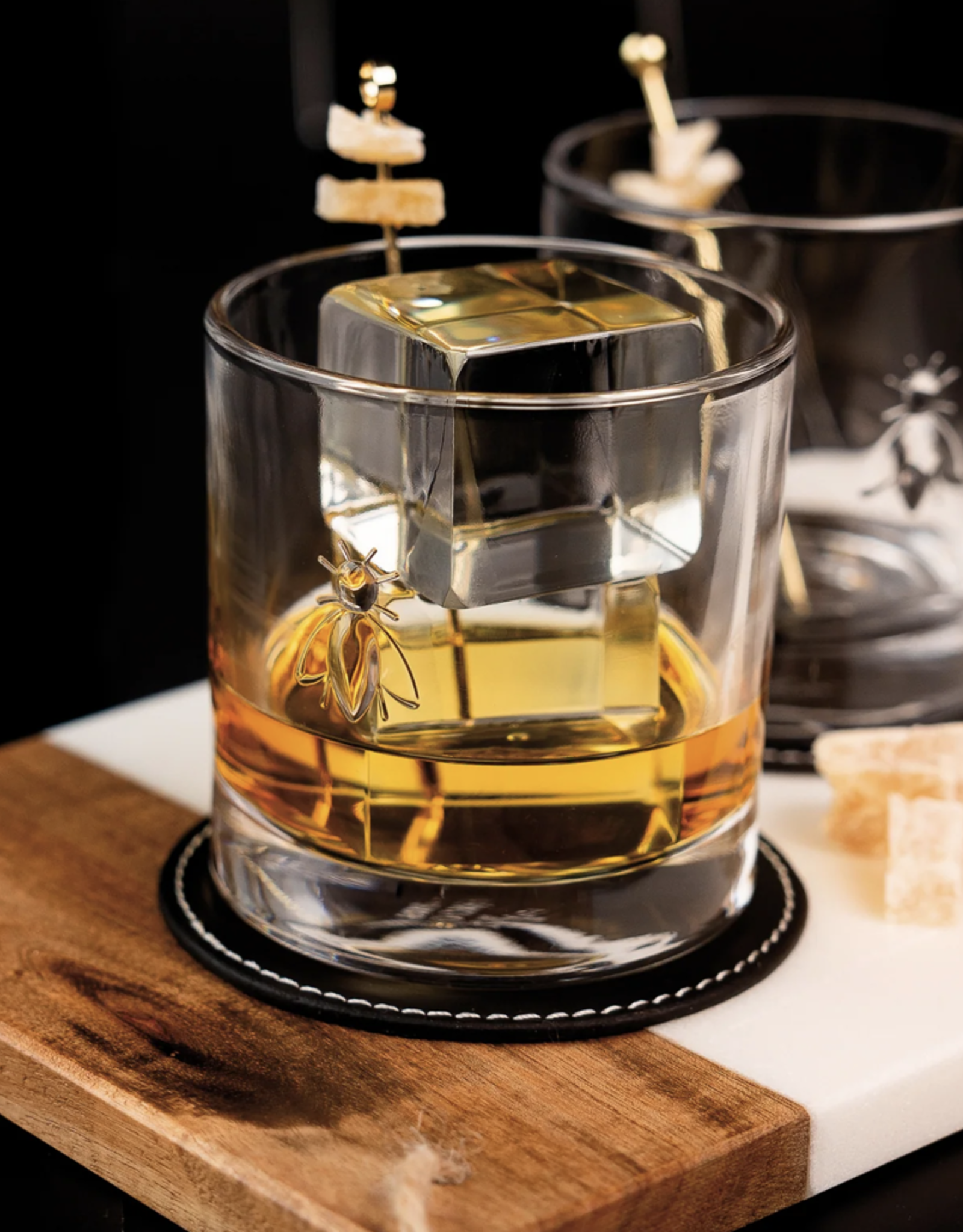 La-Rochere La Rochere Bee Whiskey Glass Set of 4 (3.75" H / 10 oz.)