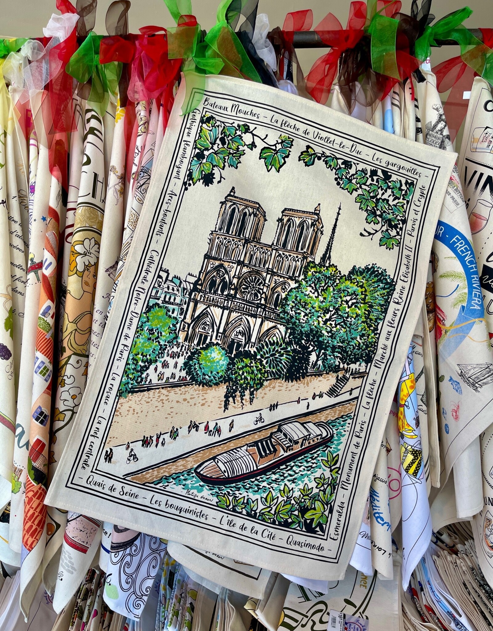 Notre Dame Tea Towel Écru 19" X 28"