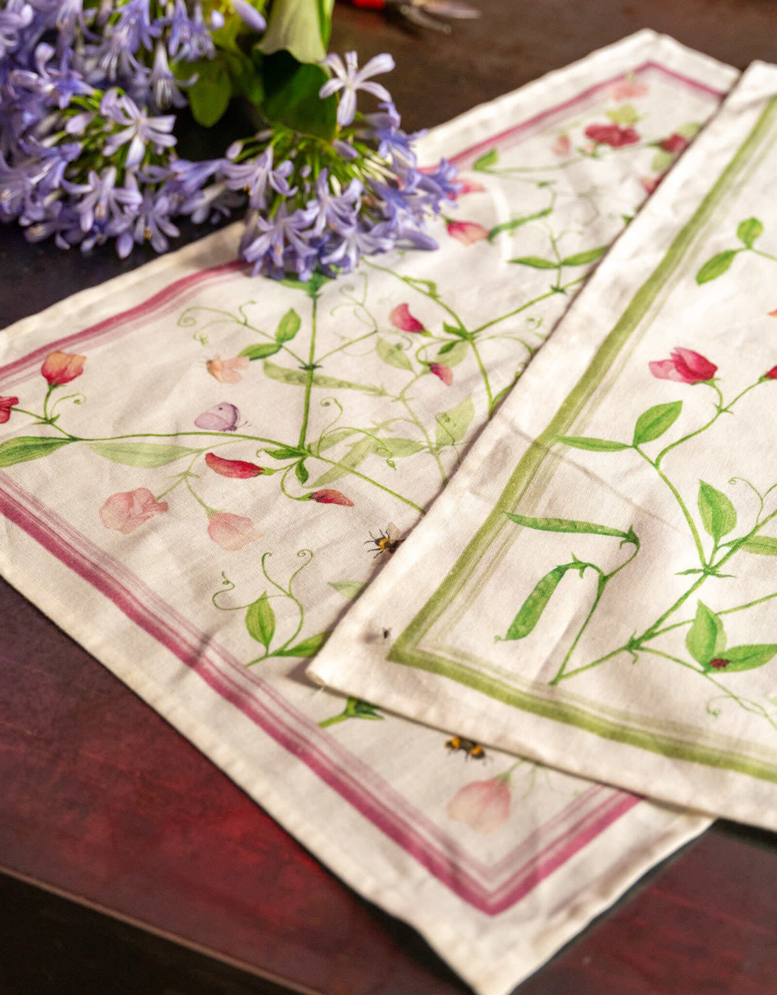 Italian Linen - Petits Pois Green Kitchen Towel 20"x28" Cream