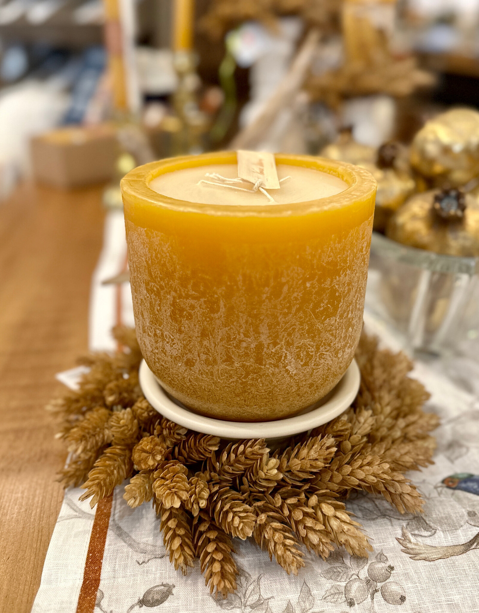 Ceramic Pedestal Tray - 6.25" x 6.25" x 2.75"