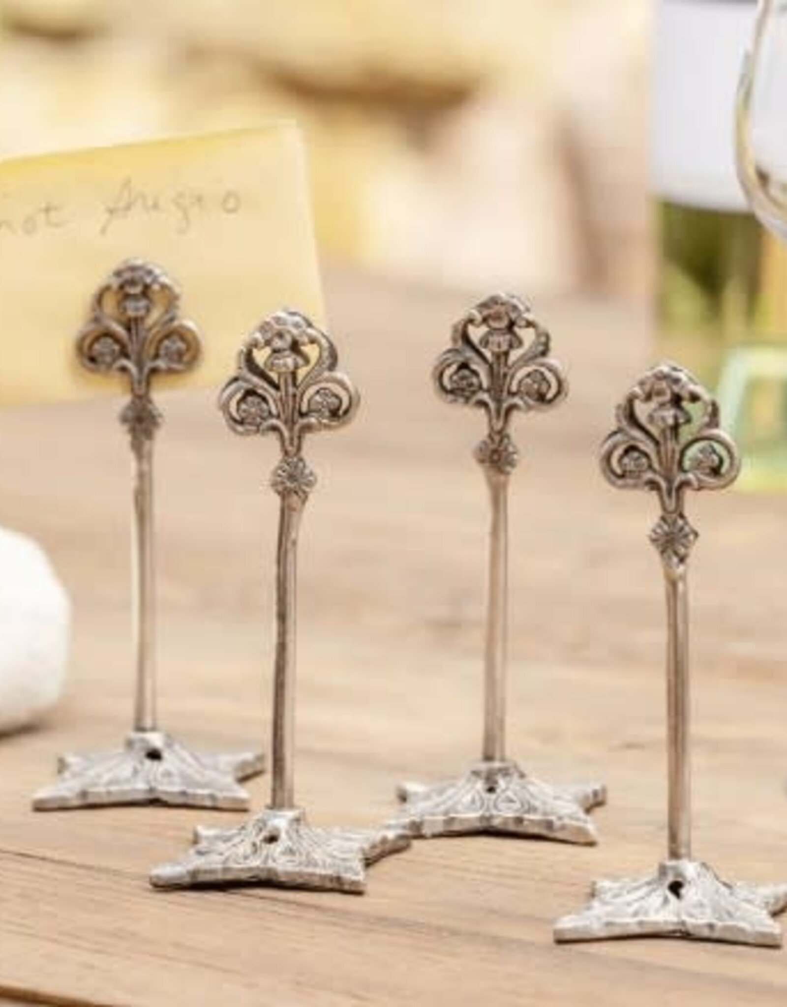 Antique-Style Place Card Holder