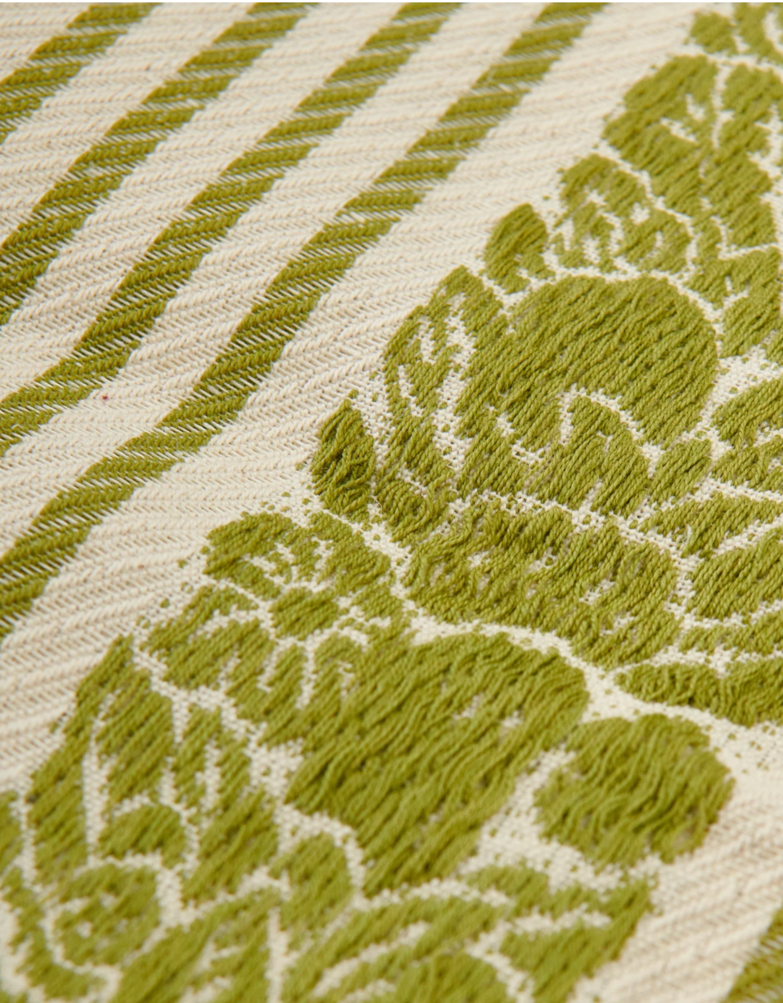 Busatti Italy European Splendor Apron Busatti  60% Linen 40% Cotton