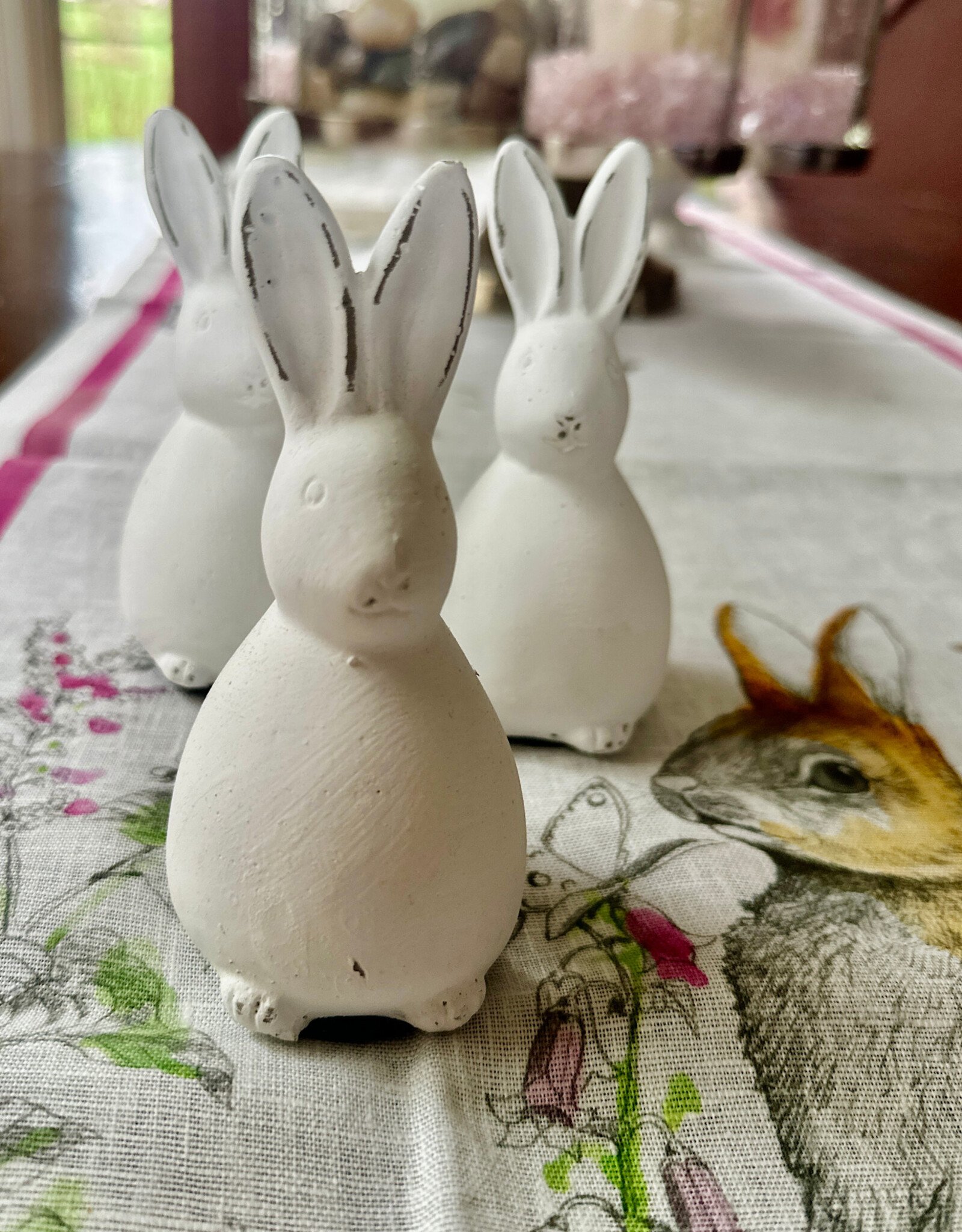 Bunny Statue 3 x 6.5