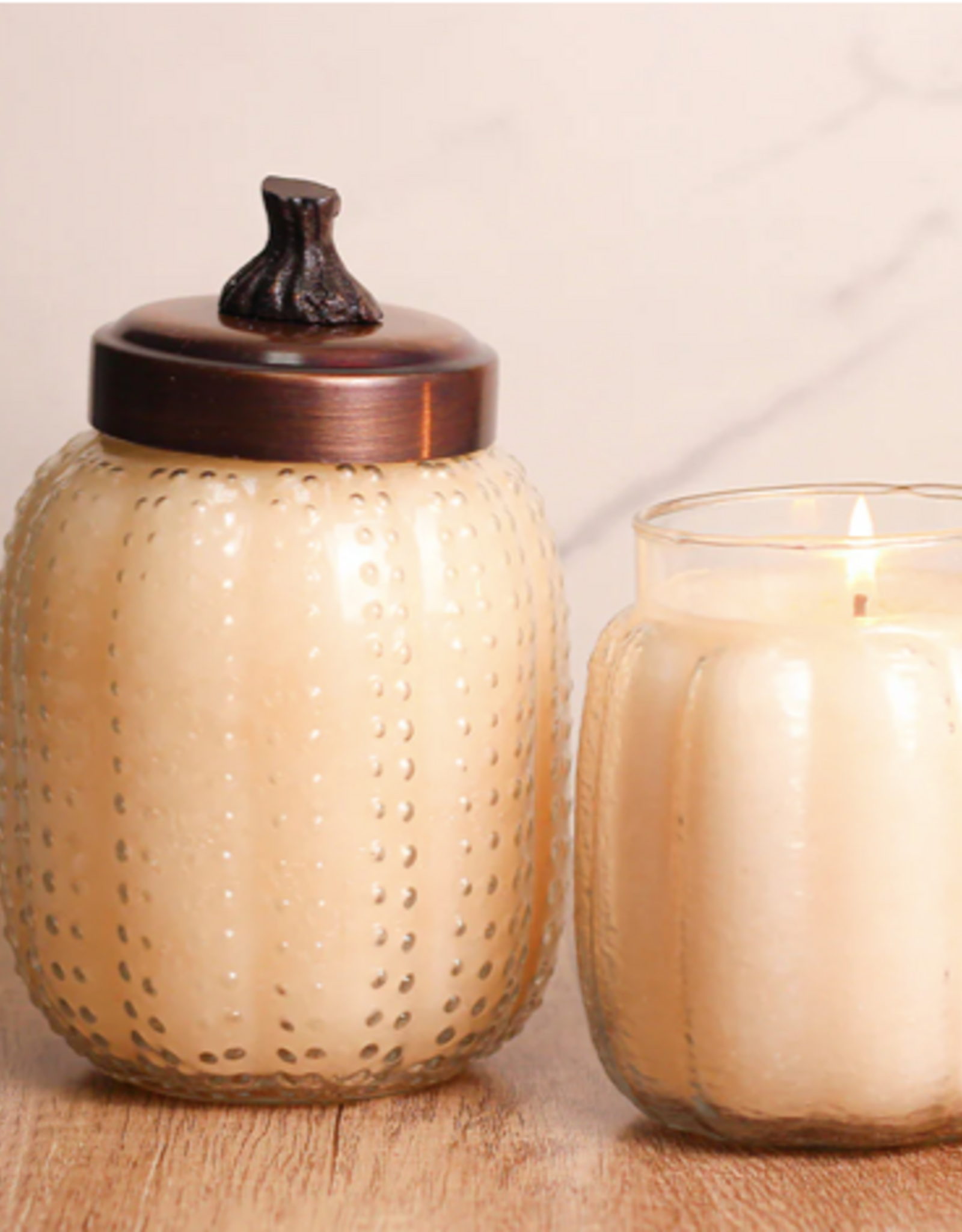 Large Pumpkin Candle - Pumpkin Swirl 26 oz
