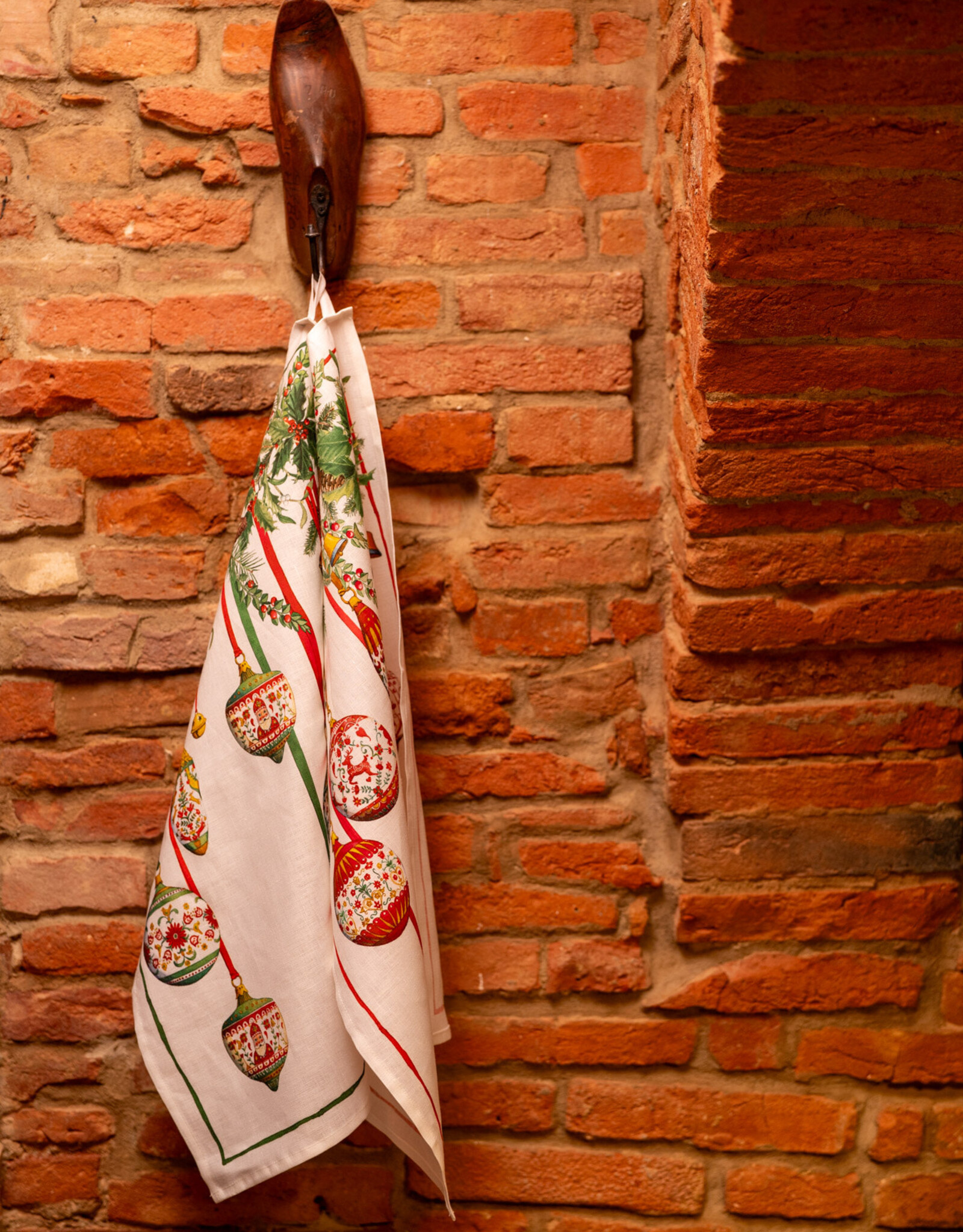 Italian Linen - Pinoel Verde Kitchen Towel 20"x 28"