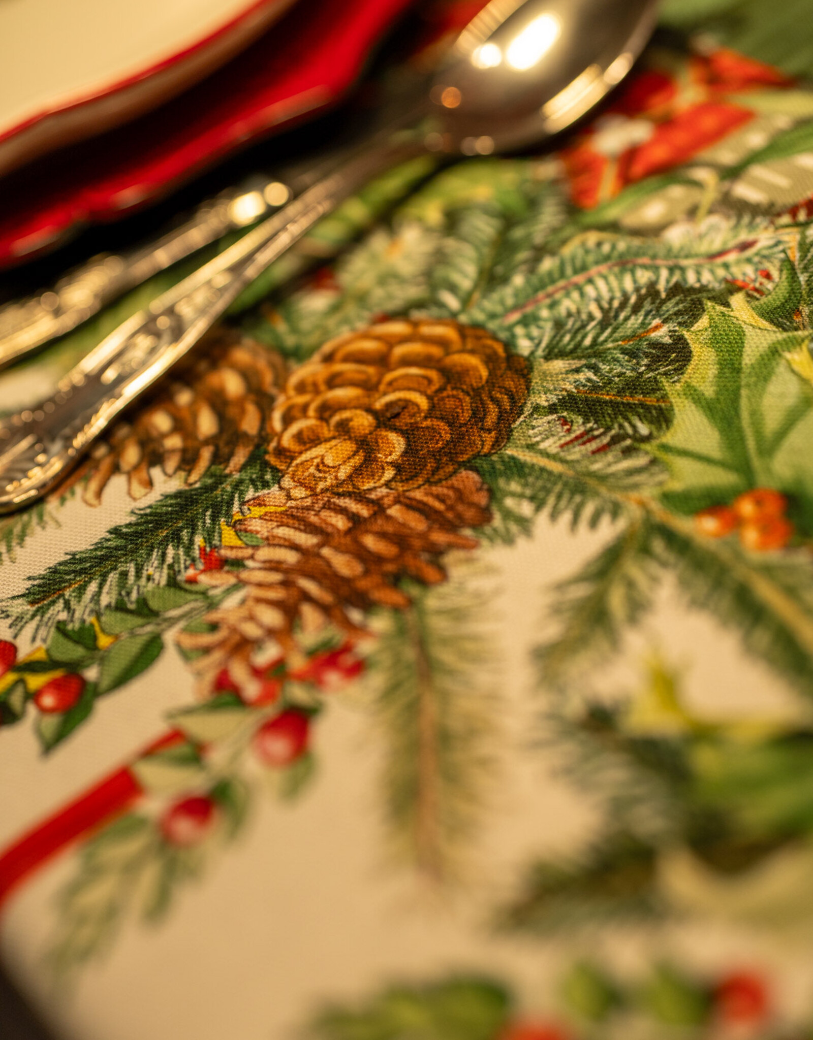 Italian Linen - Pinoel Table Runner 18" x 67"