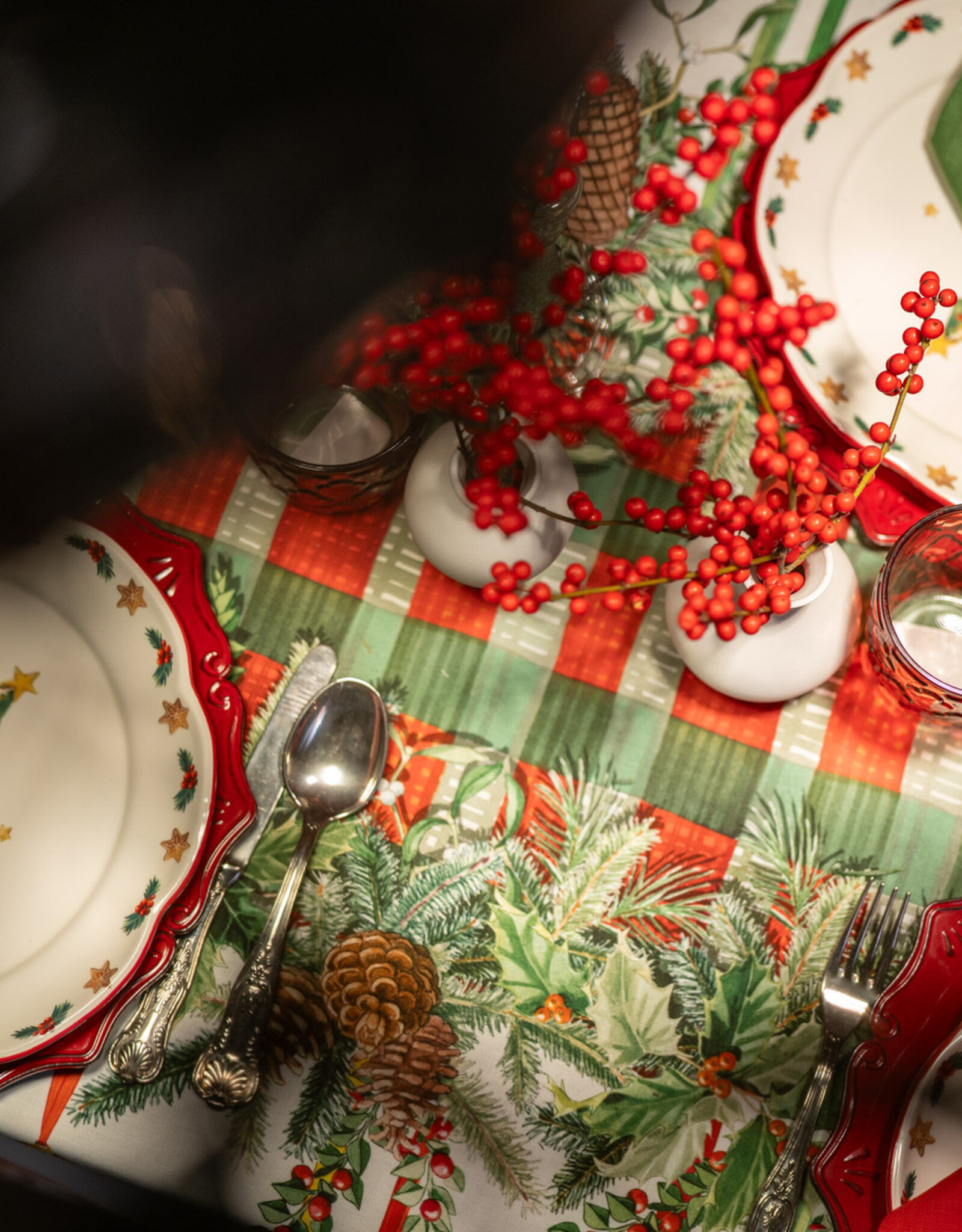 Italian Linen - Pinoel Tablecloth 67" x 90"